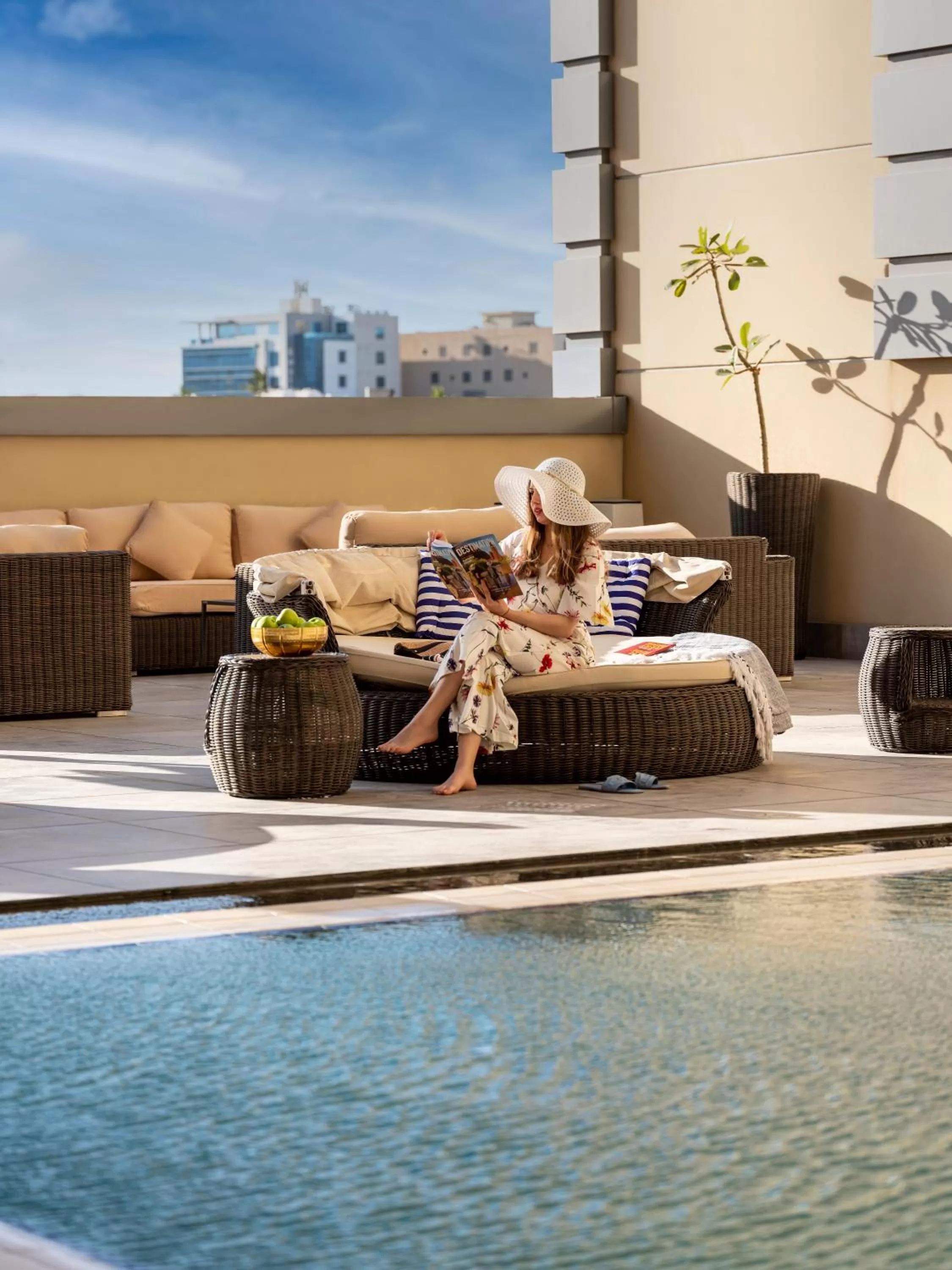 Swimming pool in Adagio Aparthotel Jeddah Malik Road