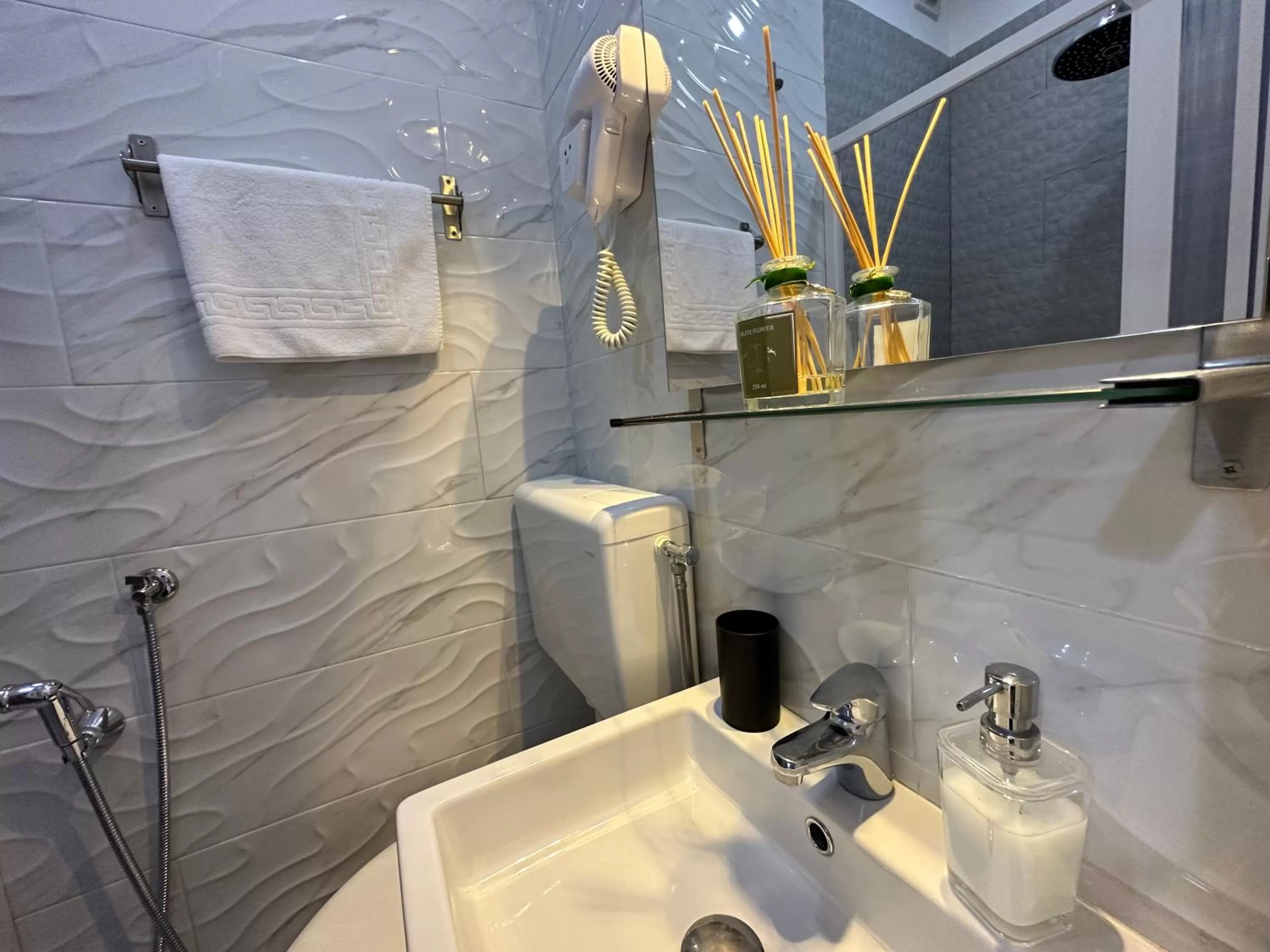 Toilet, Bathroom in Archivio Storico Napoli Centro