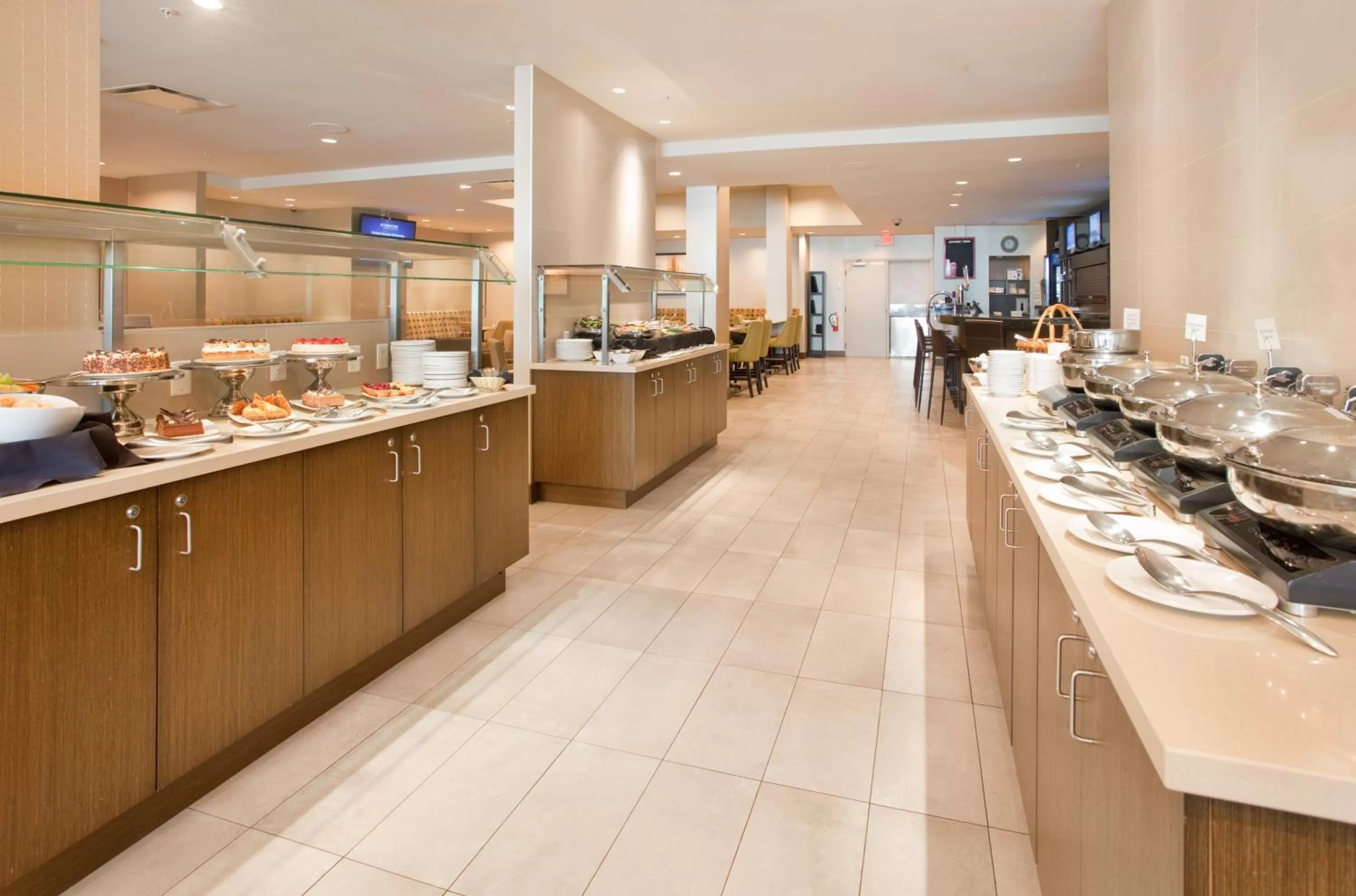 Restaurant/places to eat in Holiday Inn Vancouver-Centre Broadway by IHG