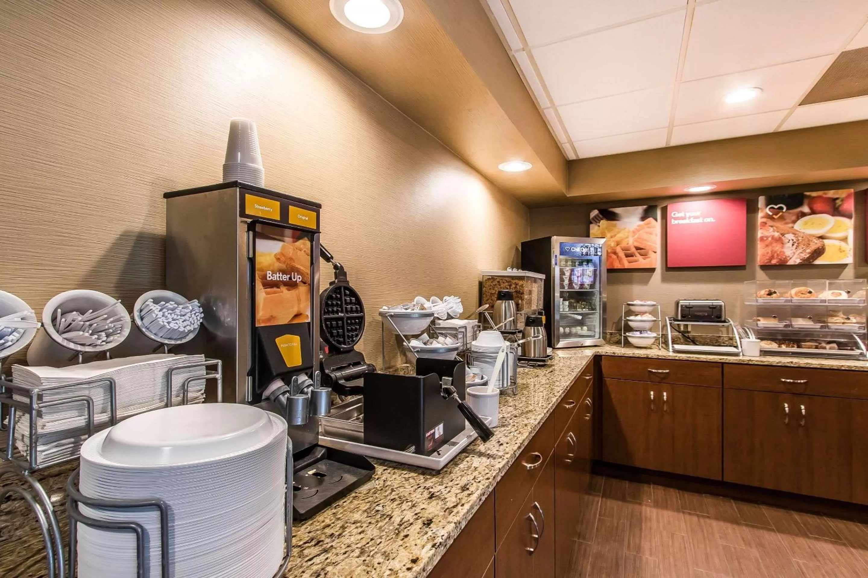 Restaurant/places to eat in Comfort Suites Effingham Central