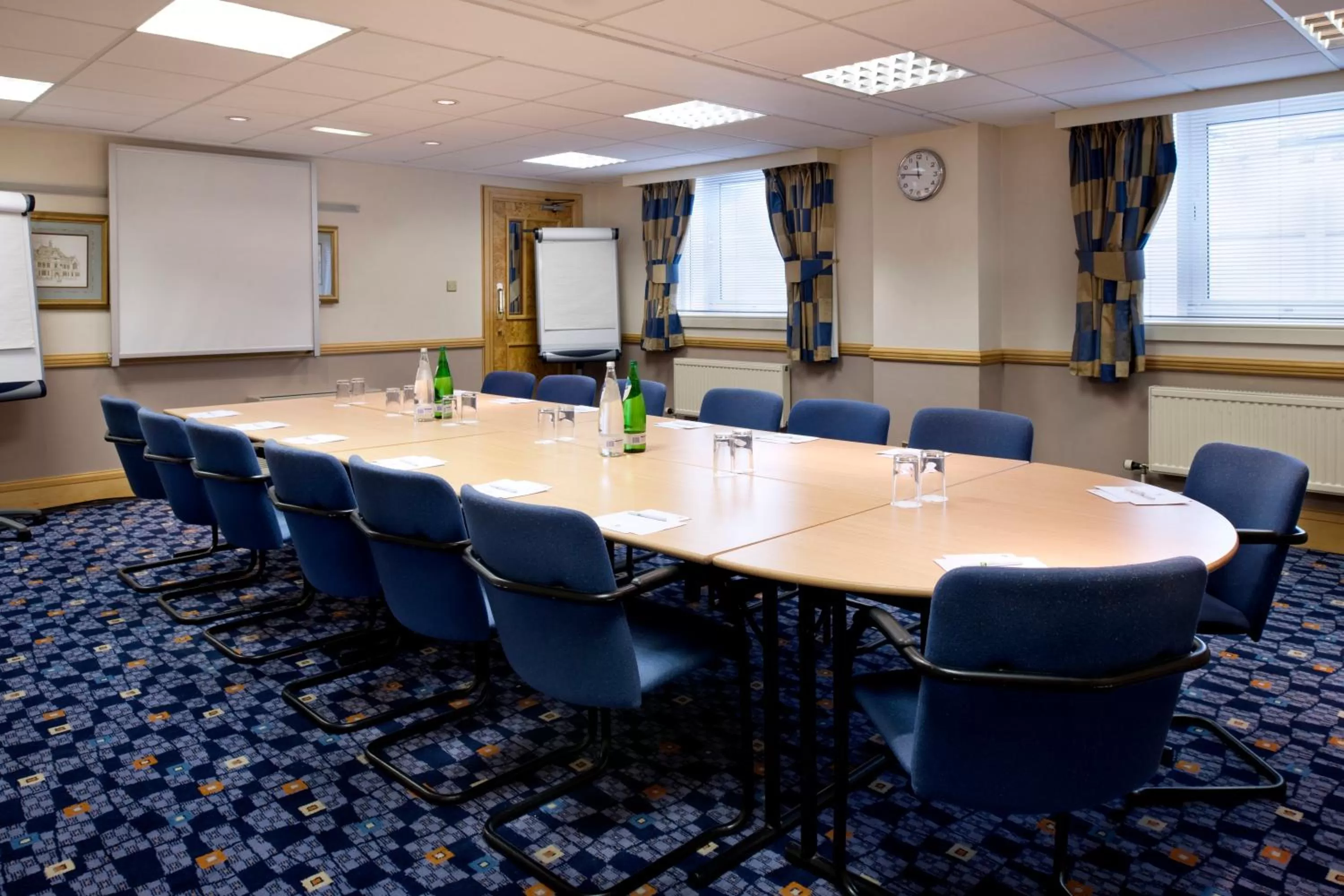 Meeting/conference room in Holiday Inn Bolton Centre by IHG