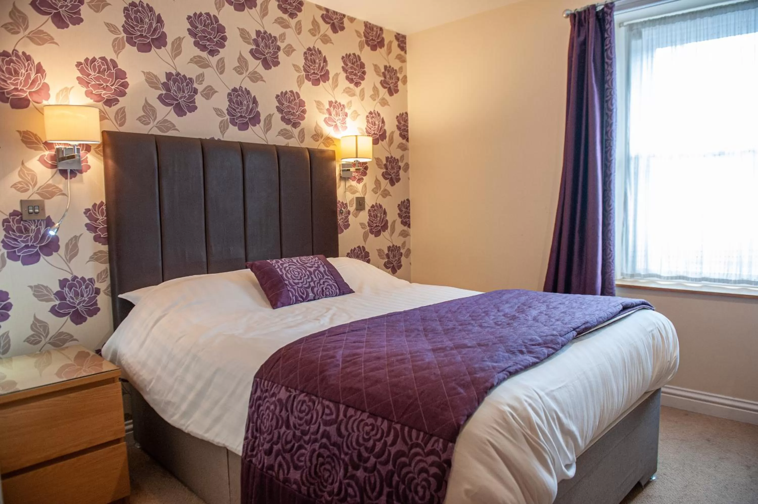 Bedroom, Bed in The Lion Hotel