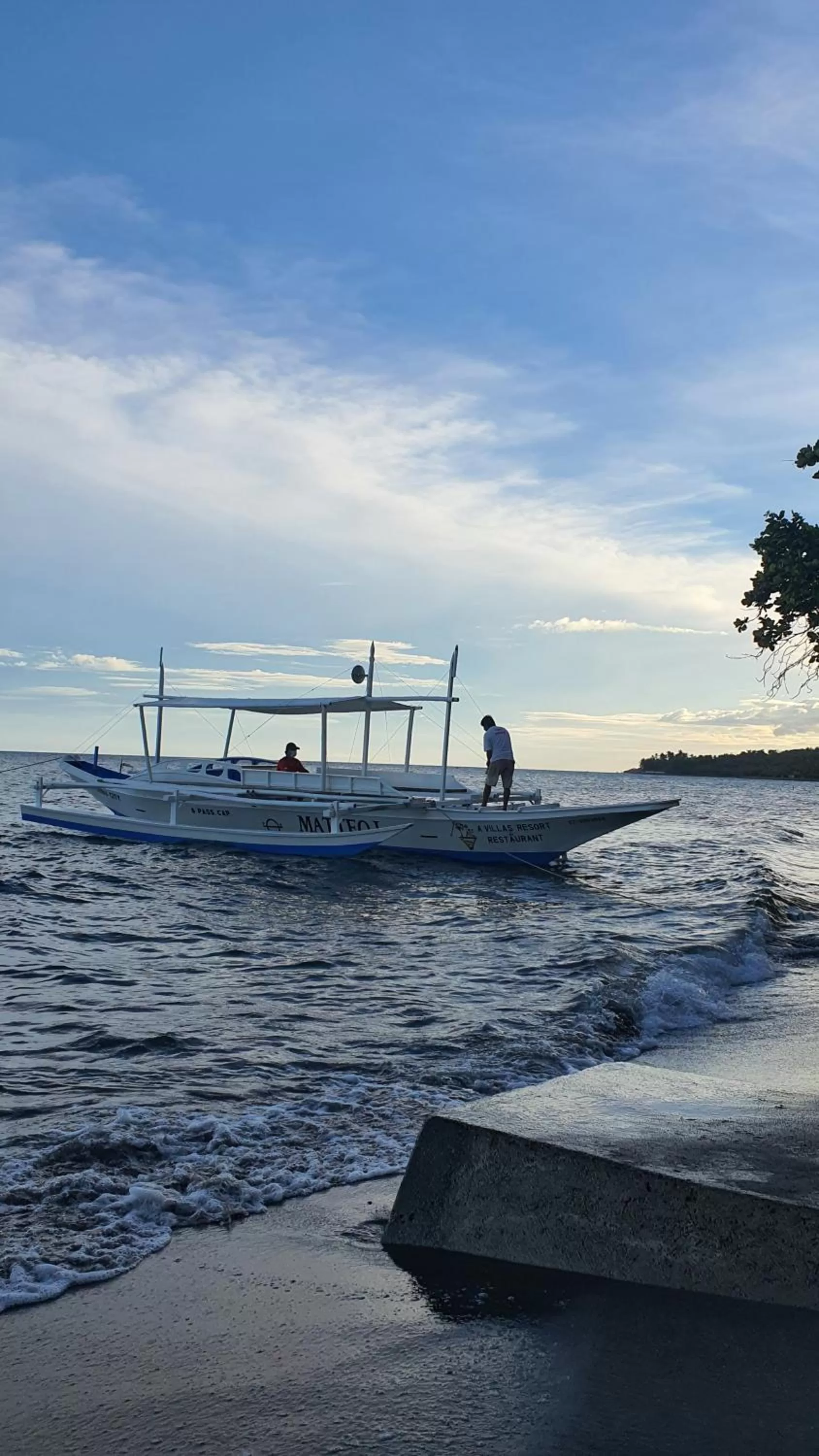 A Villas Resort & Restaurant