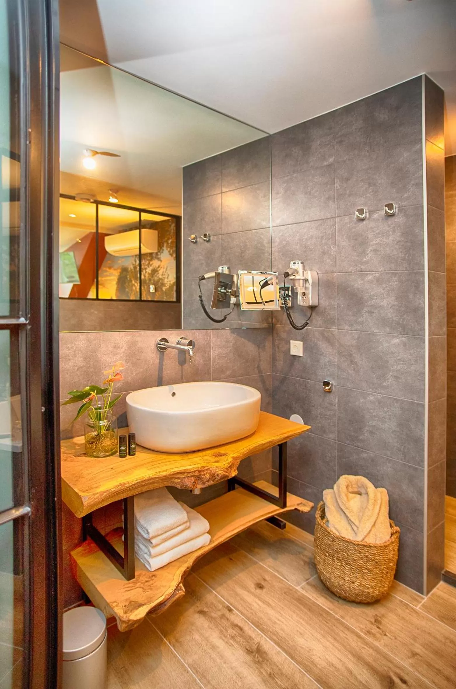 Bathroom in Boutique Hotel, Restaurant & Wellness Westerburcht