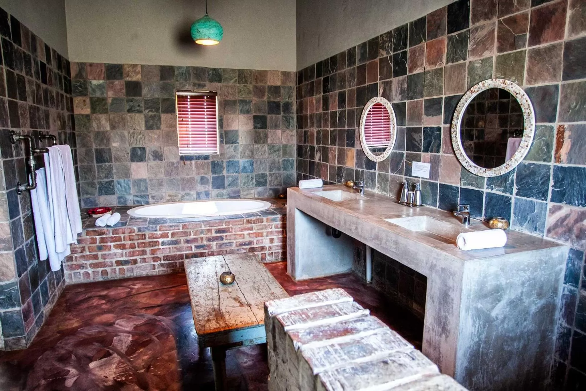 Shower in Rustique Boutique Hotel