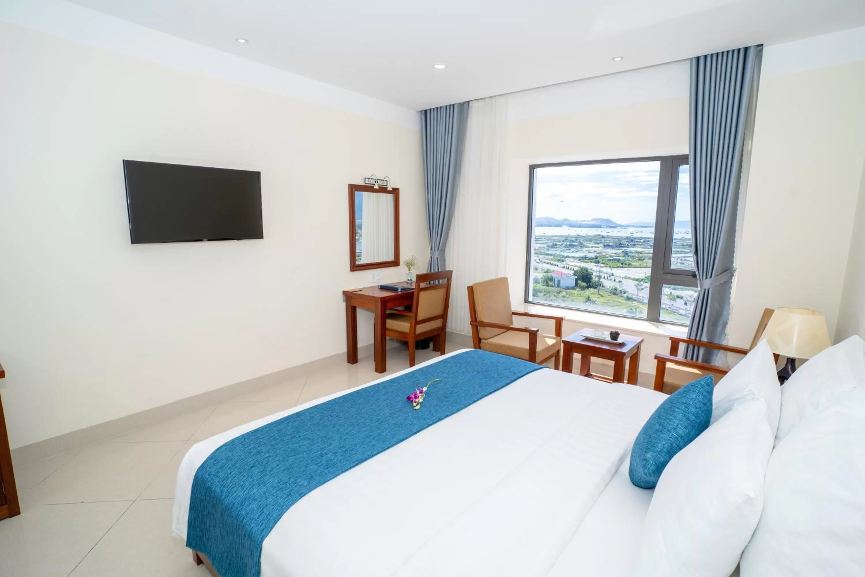 TV and multimedia, Bed in Navy Hotel Cam Ranh