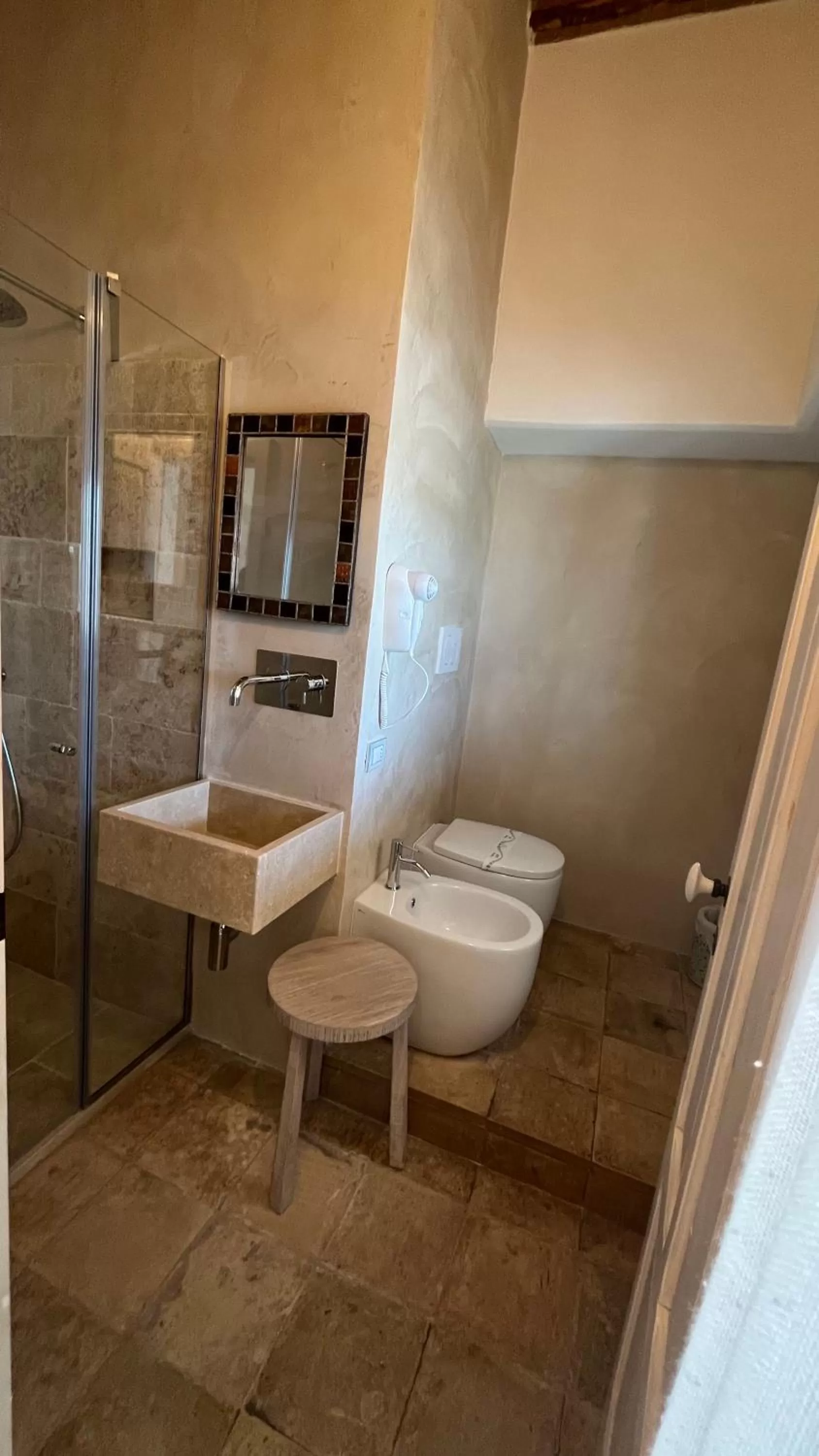 Antico Mondo Rooms & Suites