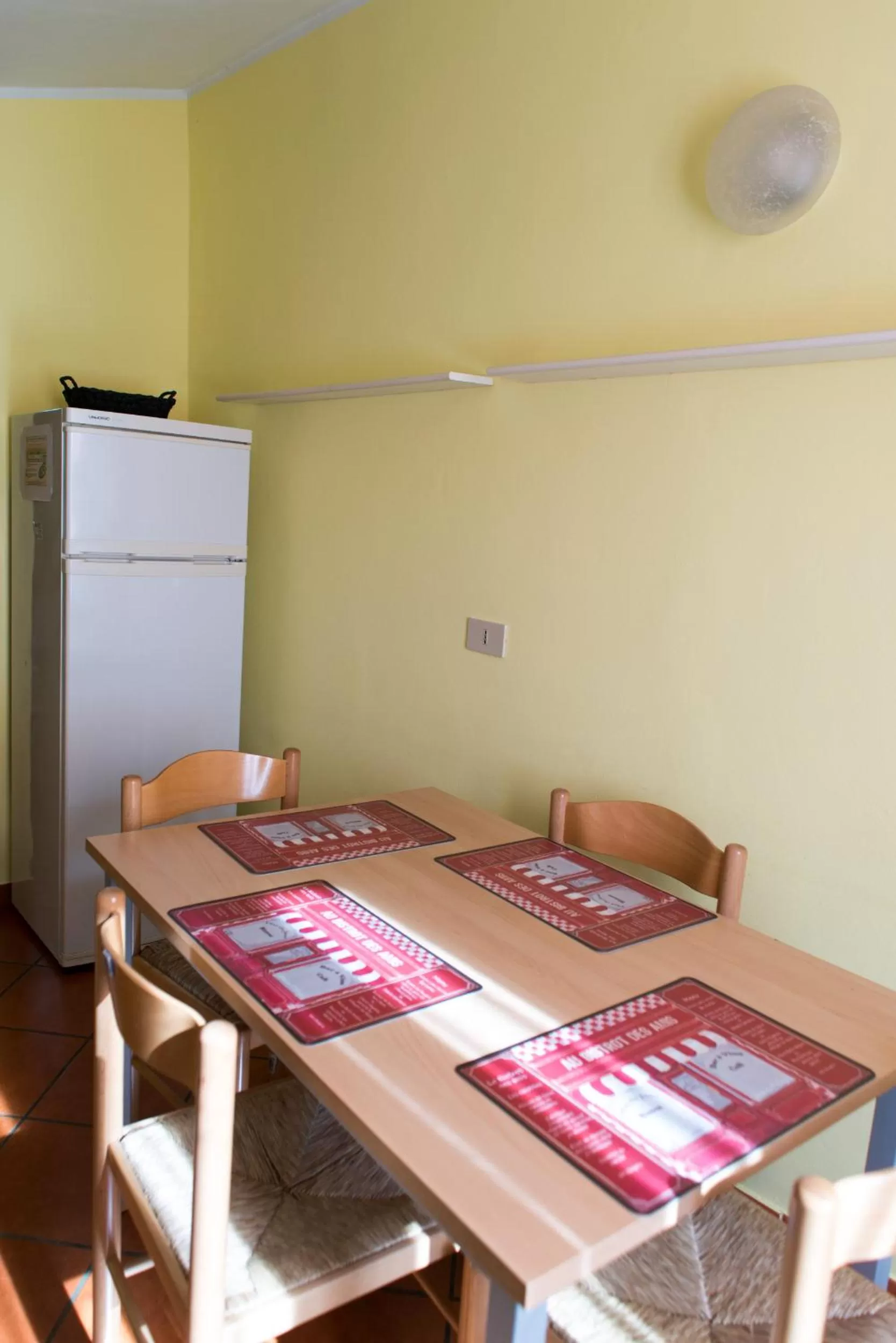 Kitchen or kitchenette in Al Cardinale Rooms & Studios