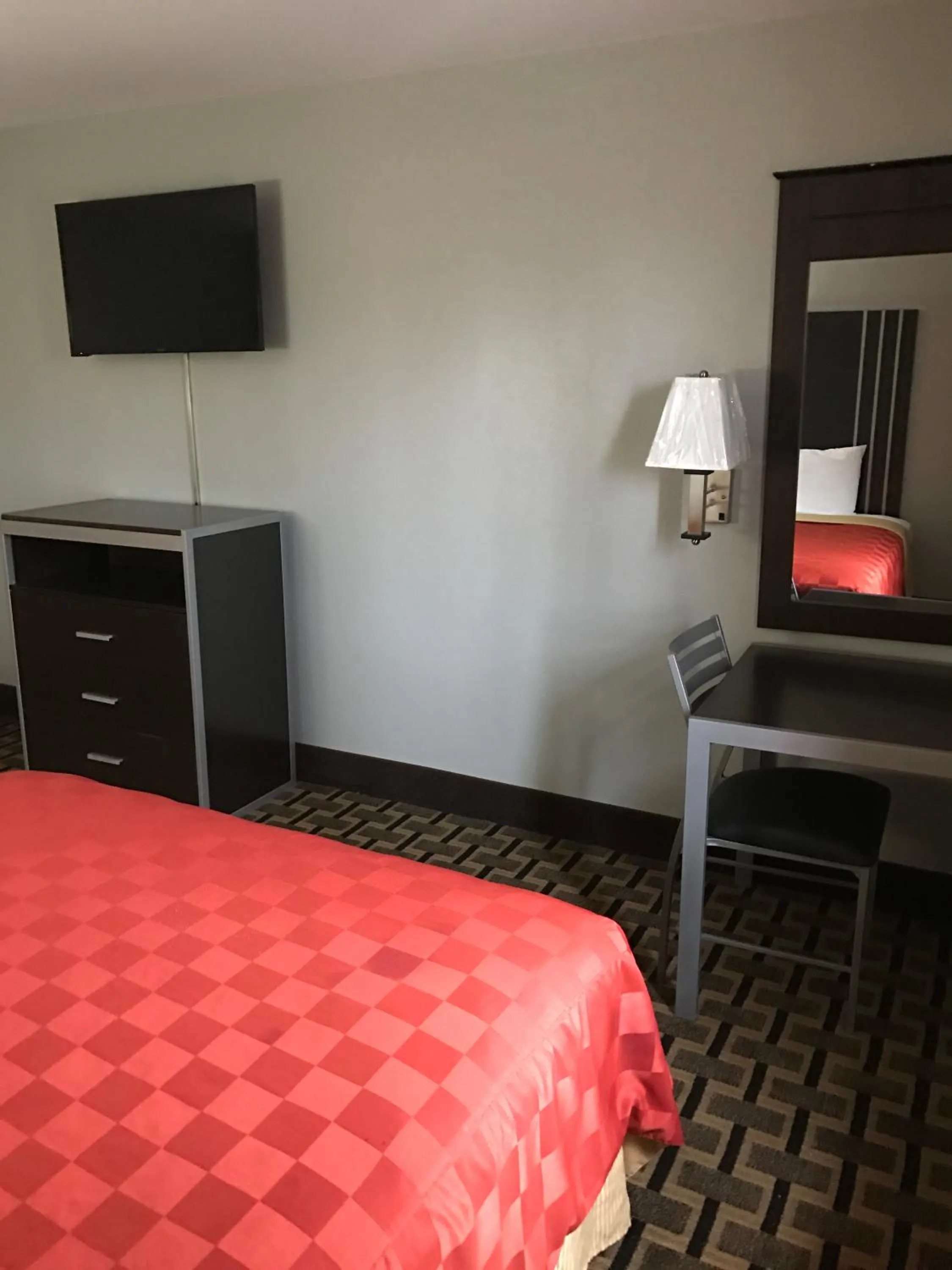 Bedroom, Bed in Express Inn Weslaco/Mercedes