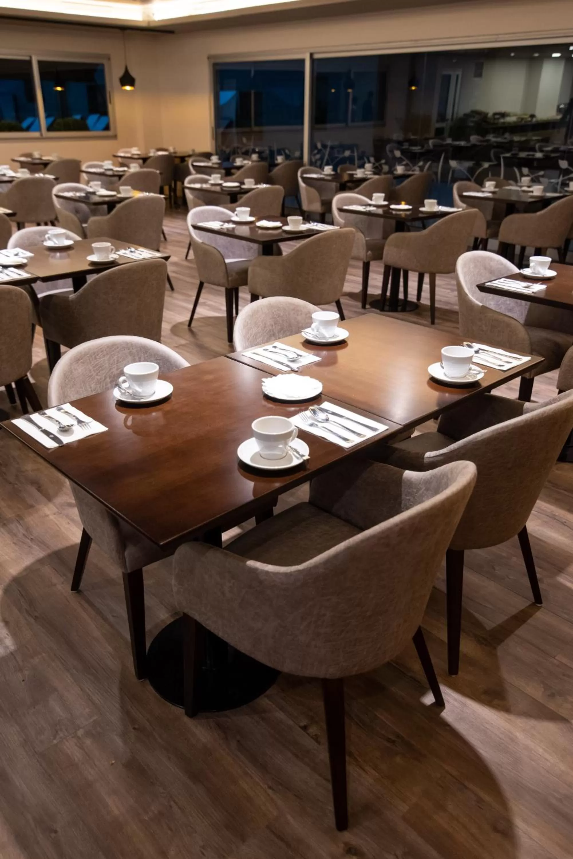 Buffet breakfast in GrandView Hotel Buenos Aires