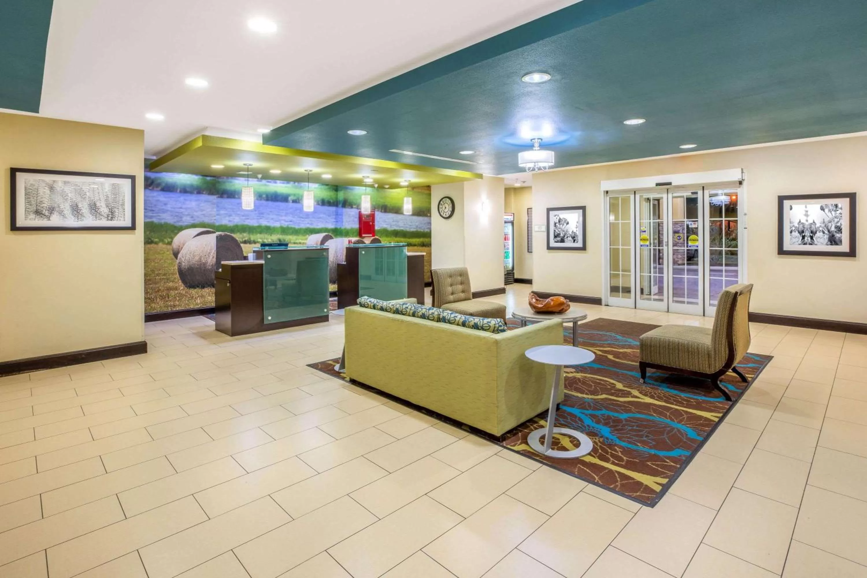 Lobby or reception in La Quinta by Wyndham Floresville