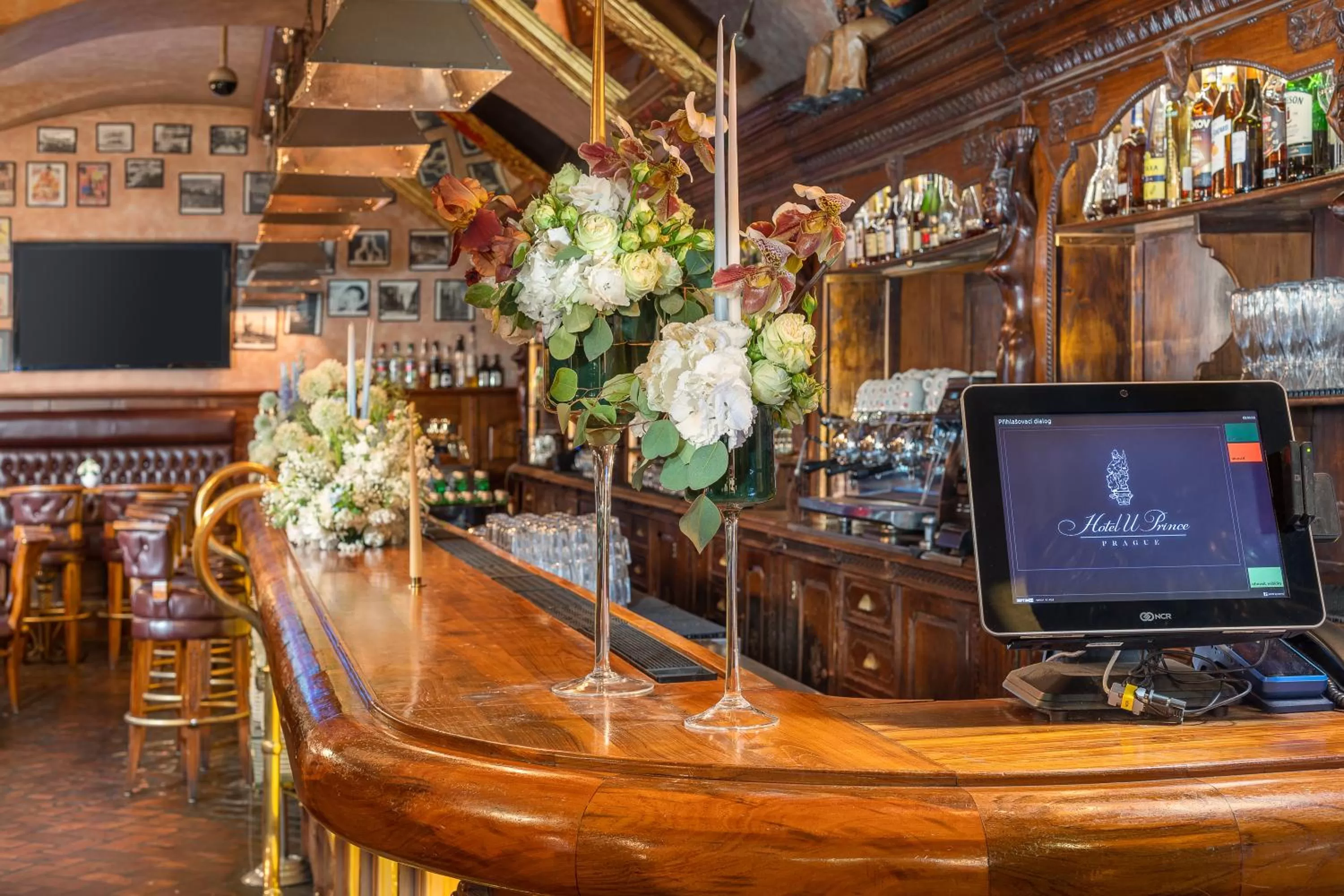 Restaurant/places to eat in Hotel U Prince Prague by BHG