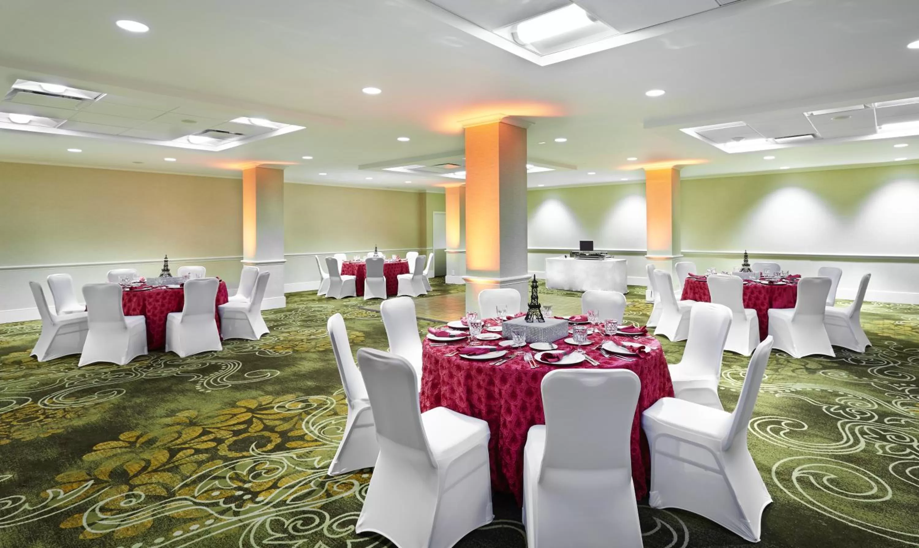 Banquet/Function facilities in Hotel Silver Spring