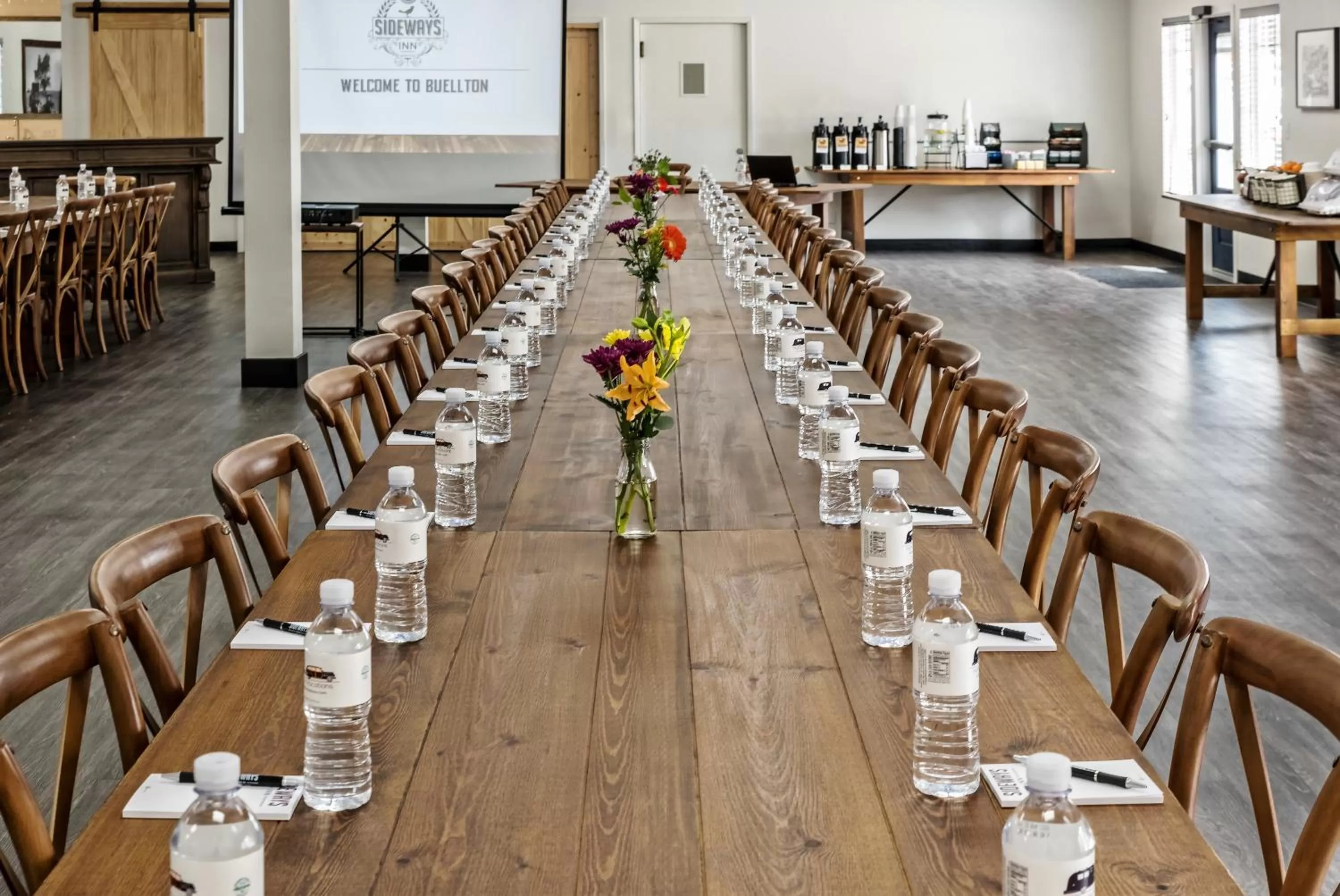 Meeting/conference room in Sideways Inn