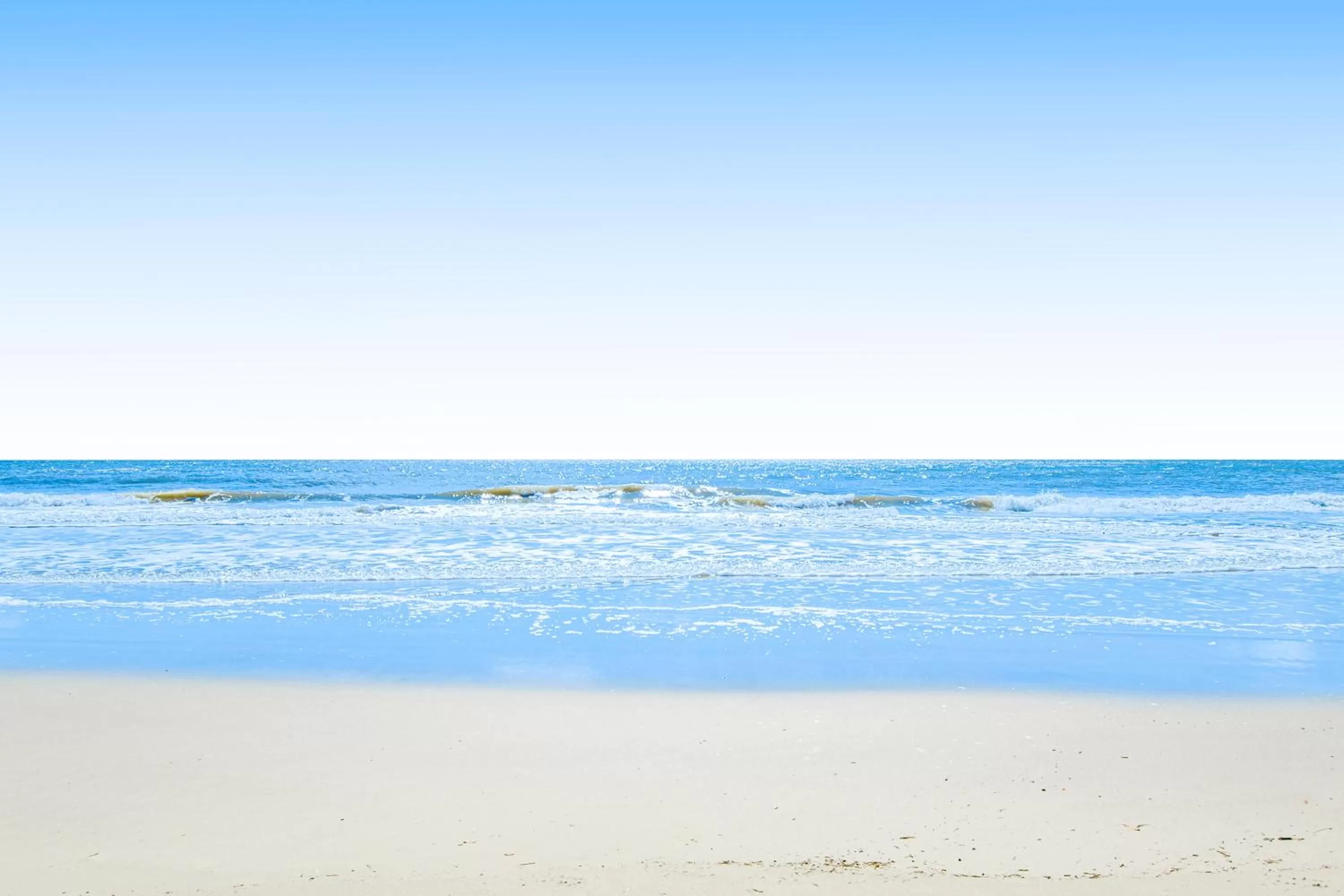 Beach in Fiddlers Cove 22J