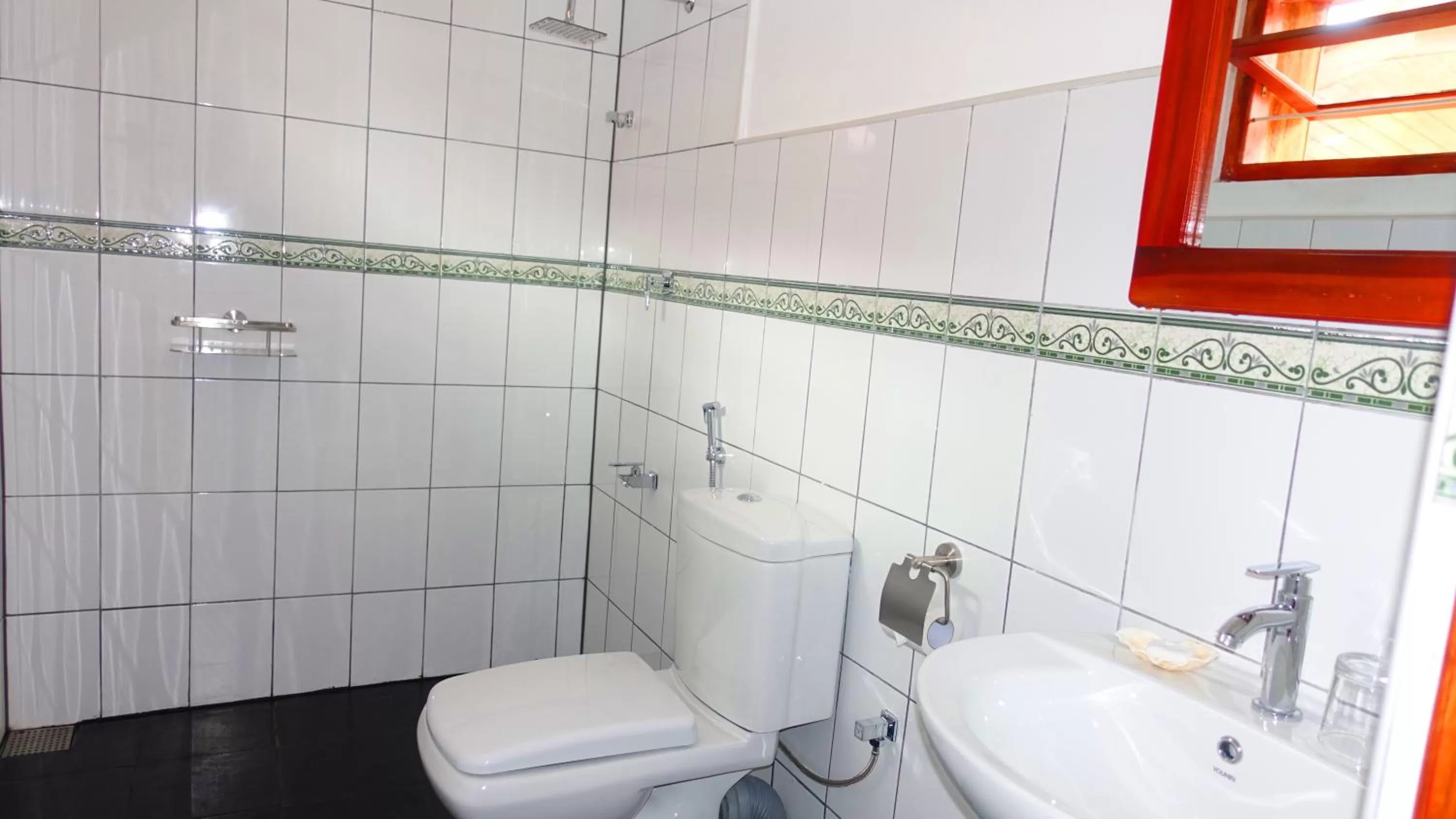 Shower, Bathroom in Regina Beach Bungalow