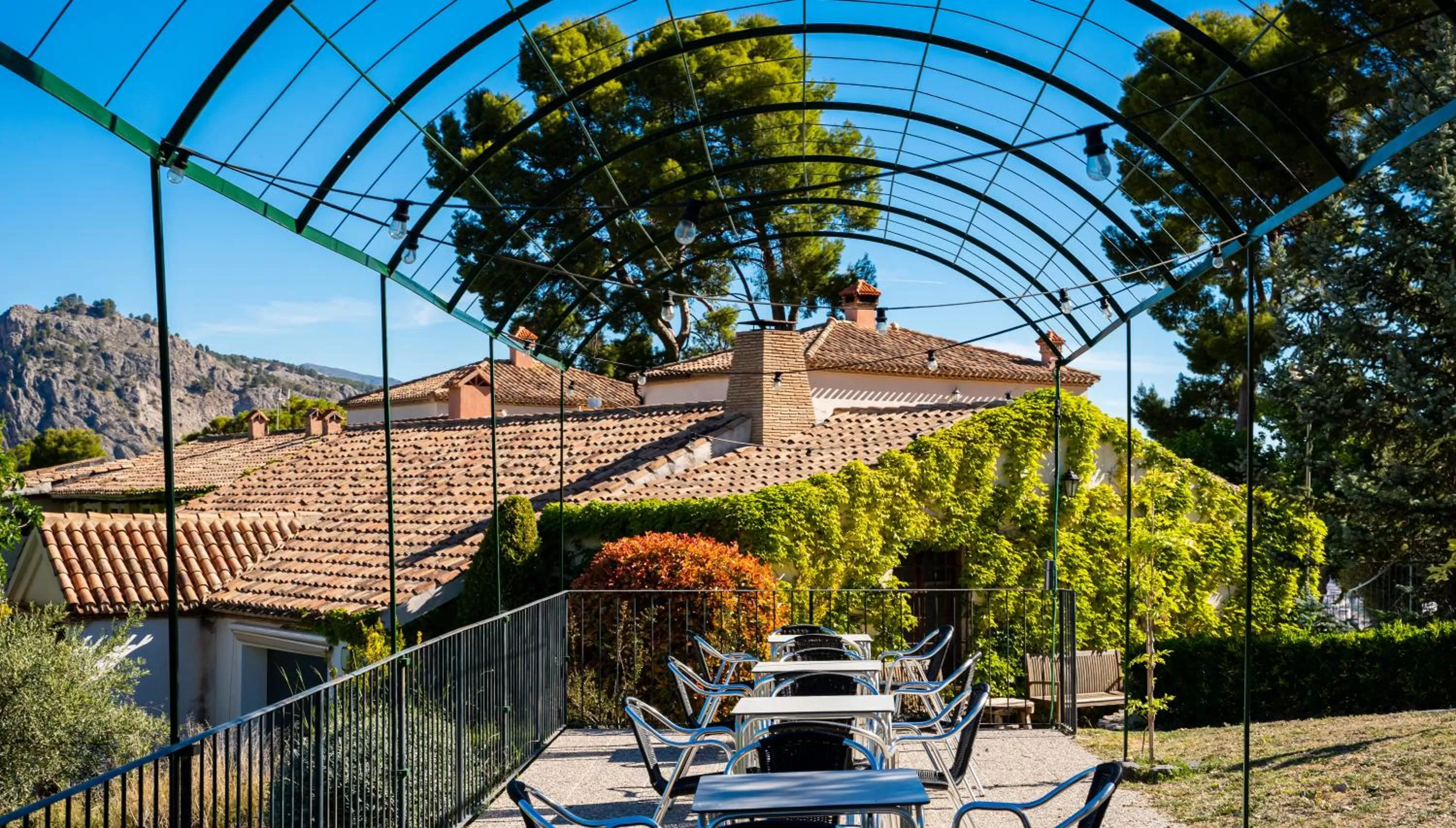 Garden in Eco Hotel con encanto Masía la Mota B&B