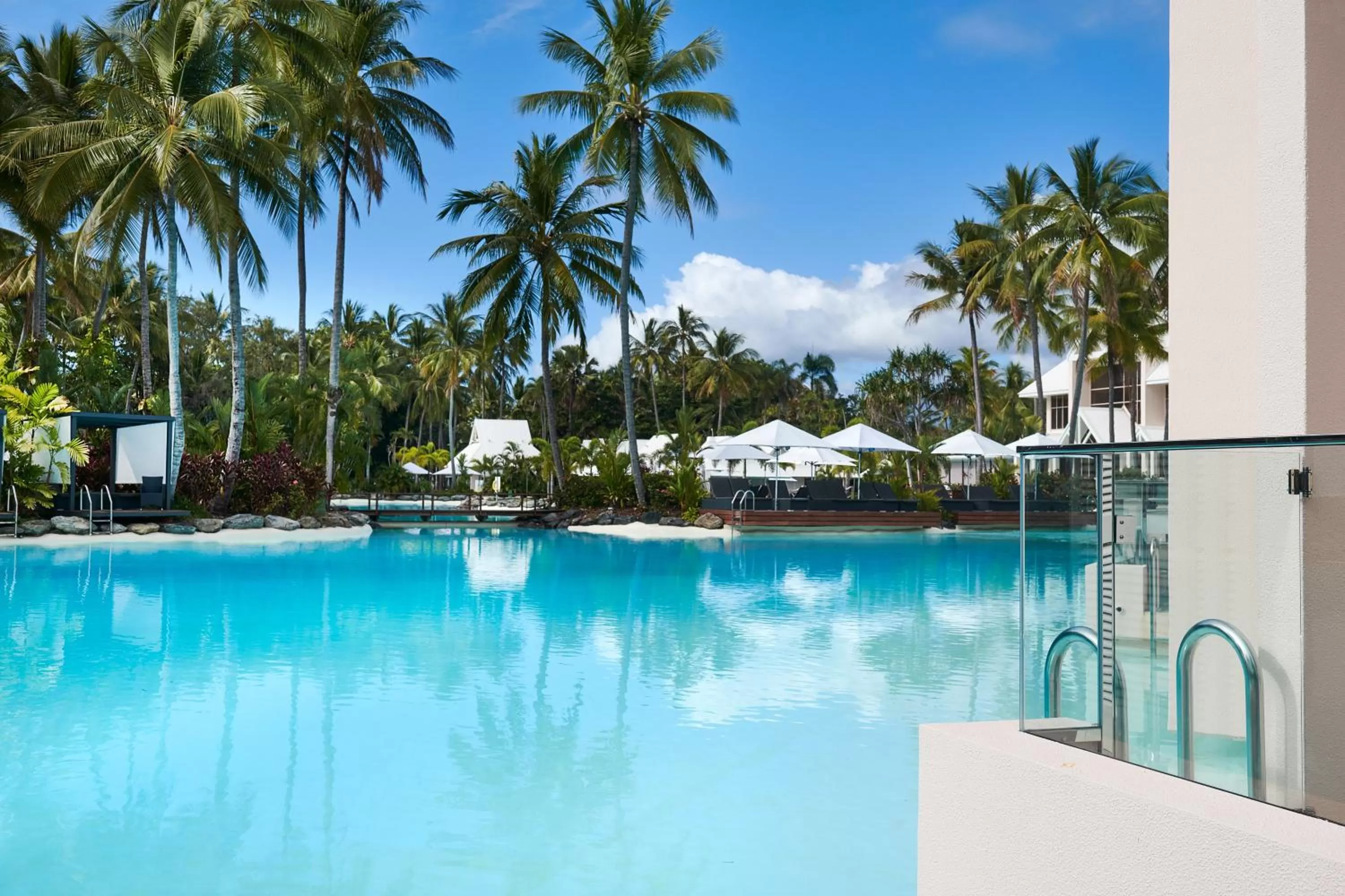 Swimming pool in Sheraton Grand Mirage Resort, Port Douglas