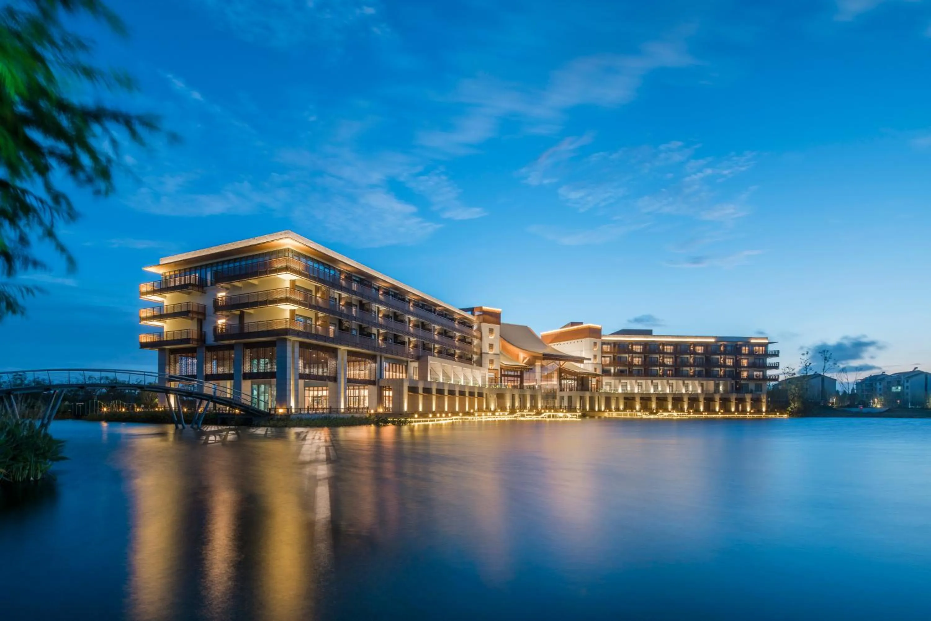 Property building in Pullman Zhouzhuang