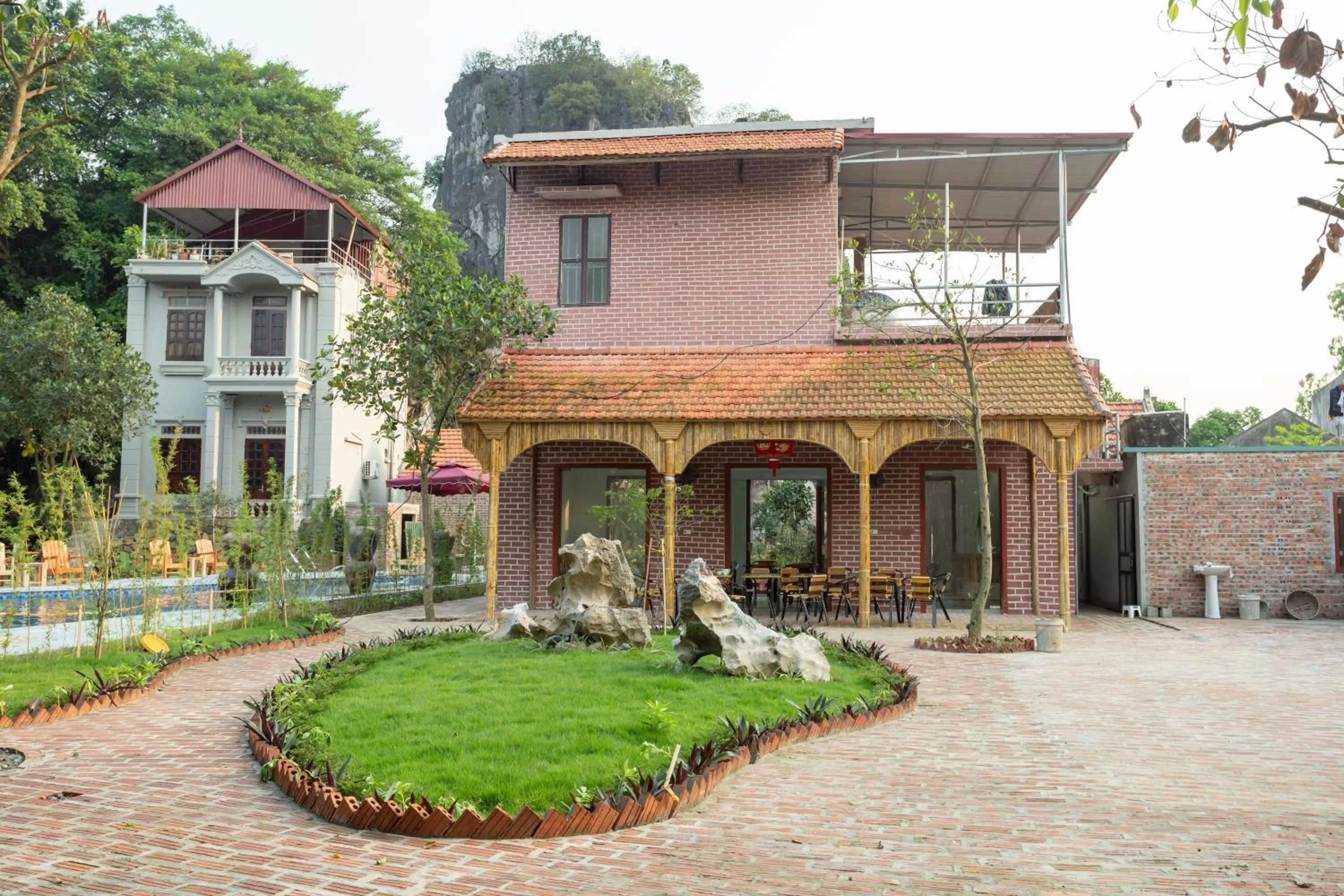 Property building in Ruby Homestay