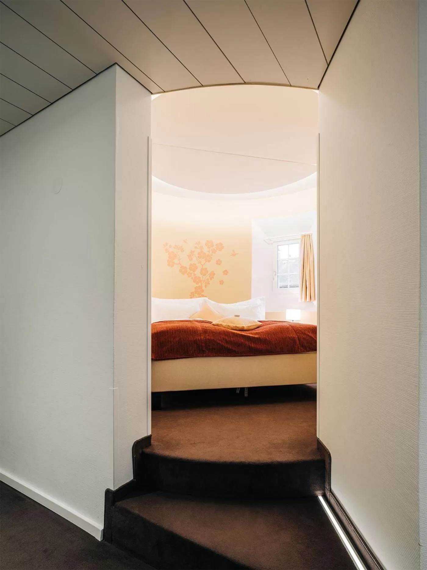 Photo of the whole room, Bed in Hotel Krone Thun