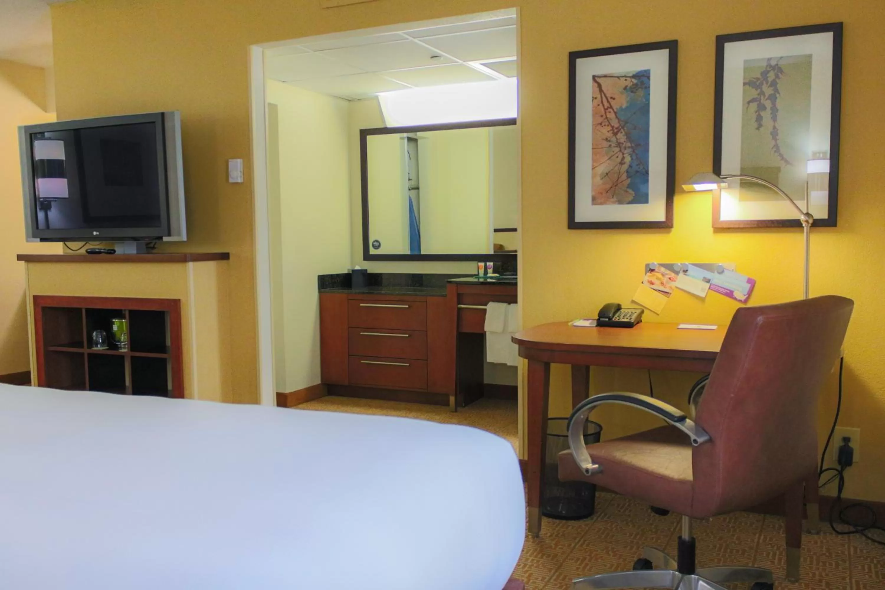 King Room with Sofa Bed - High Floor in Hyatt Place Atlanta Downtown