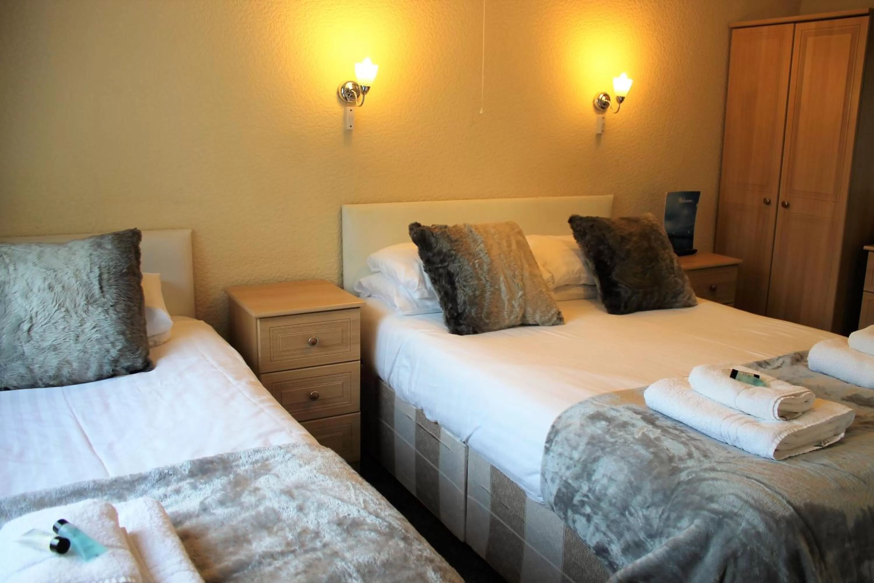 Bed in Winchmore Hotel