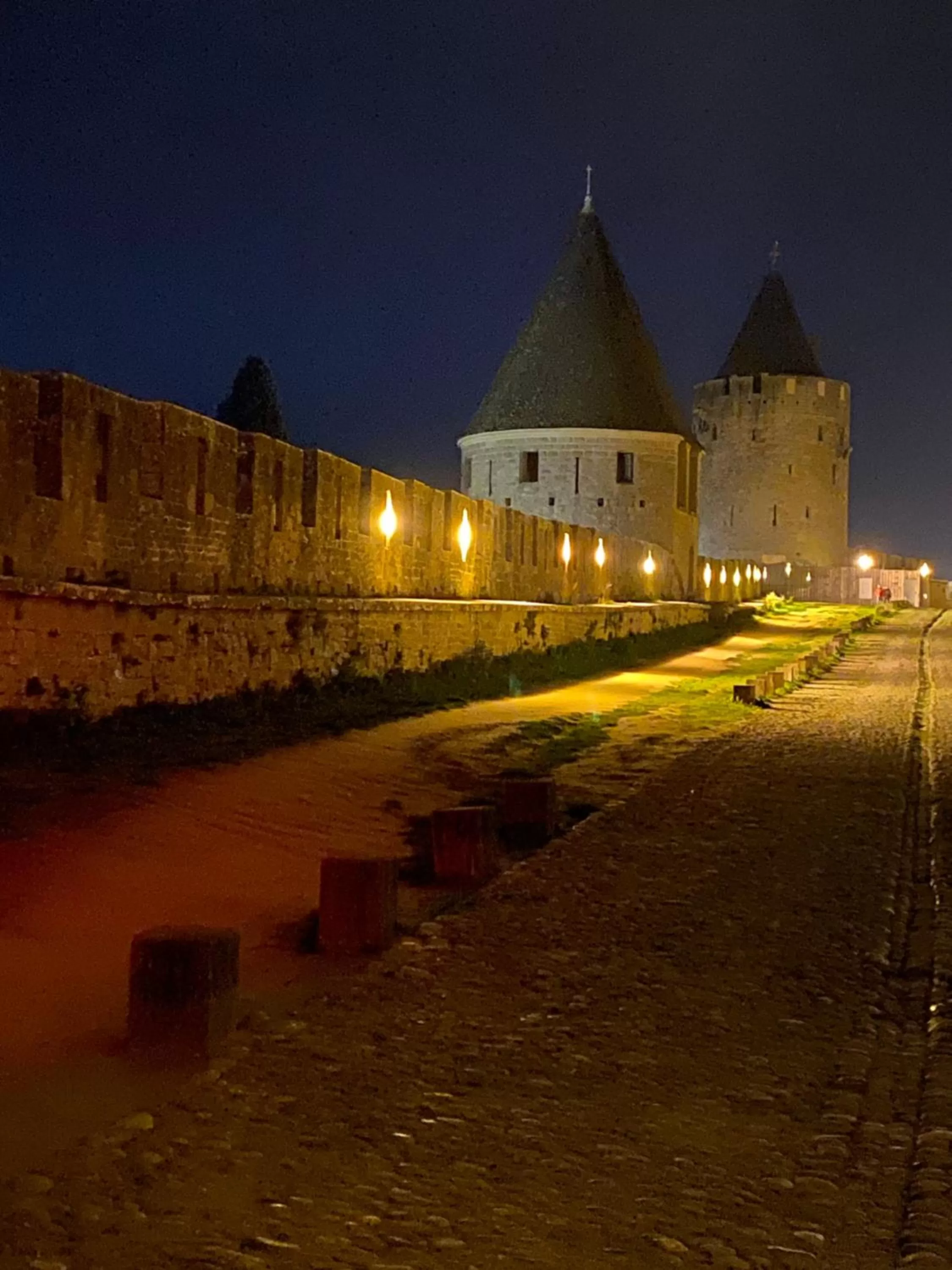 Nearby landmark in La Rosela de la Cité