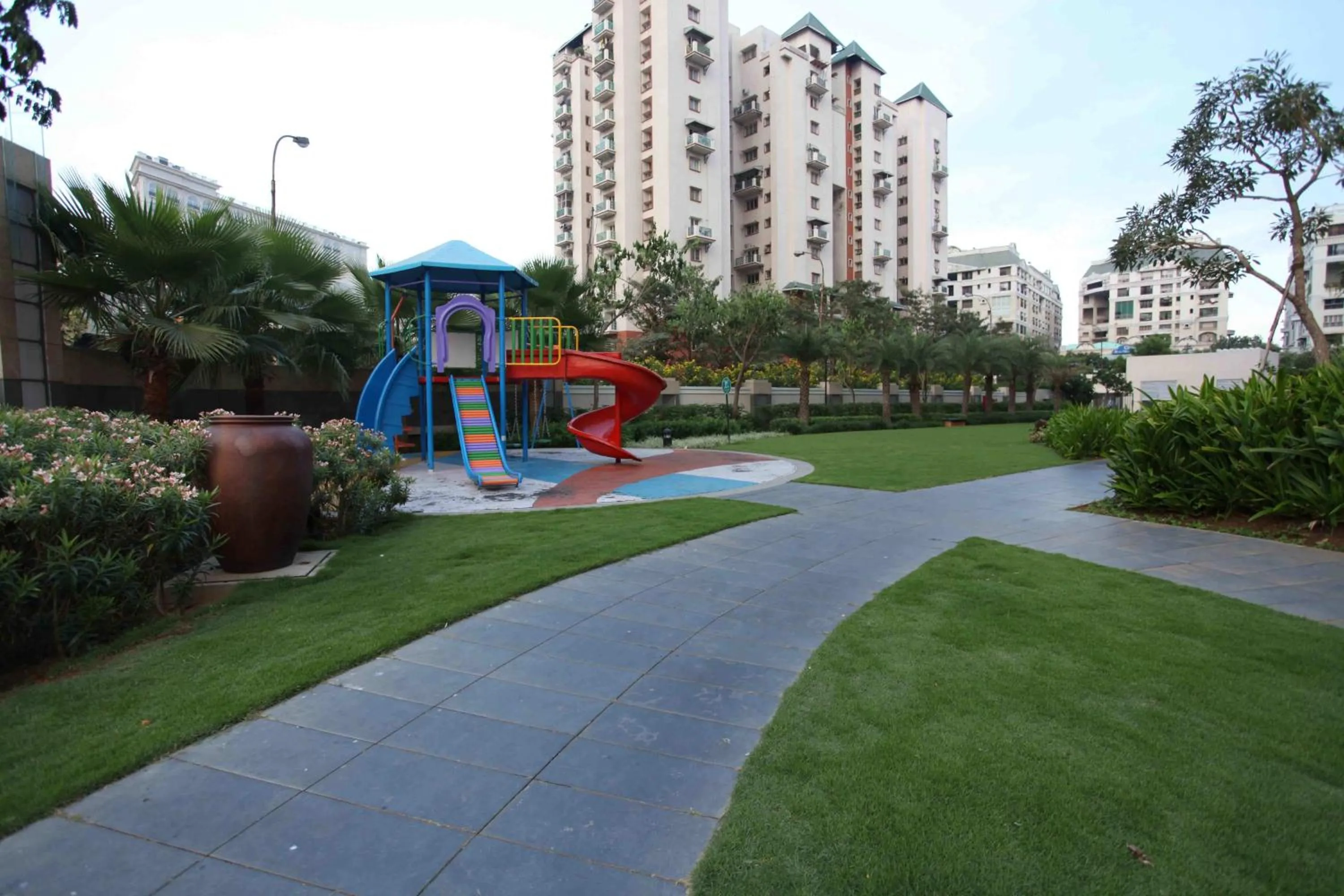 Garden in Somerset Greenways Chennai
