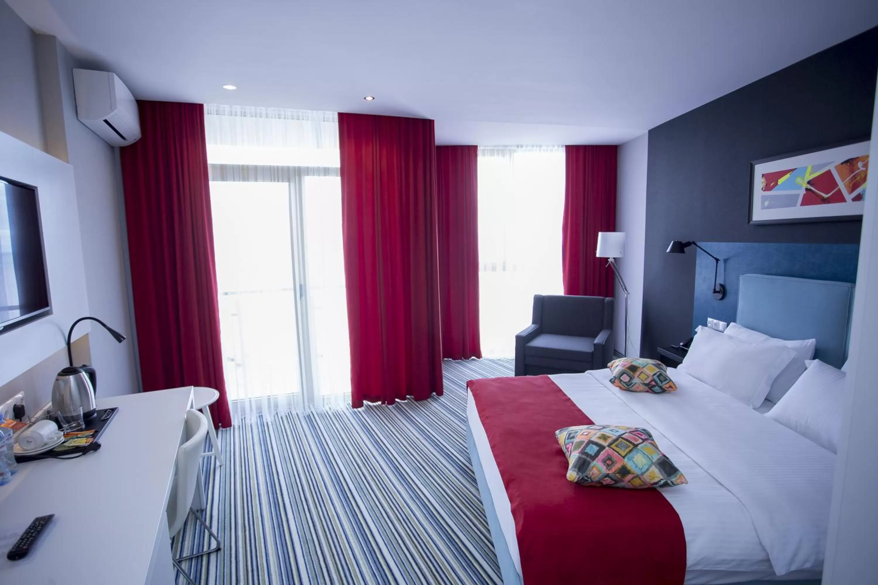 Photo of the whole room, Bed in Aparthotel Tangerine