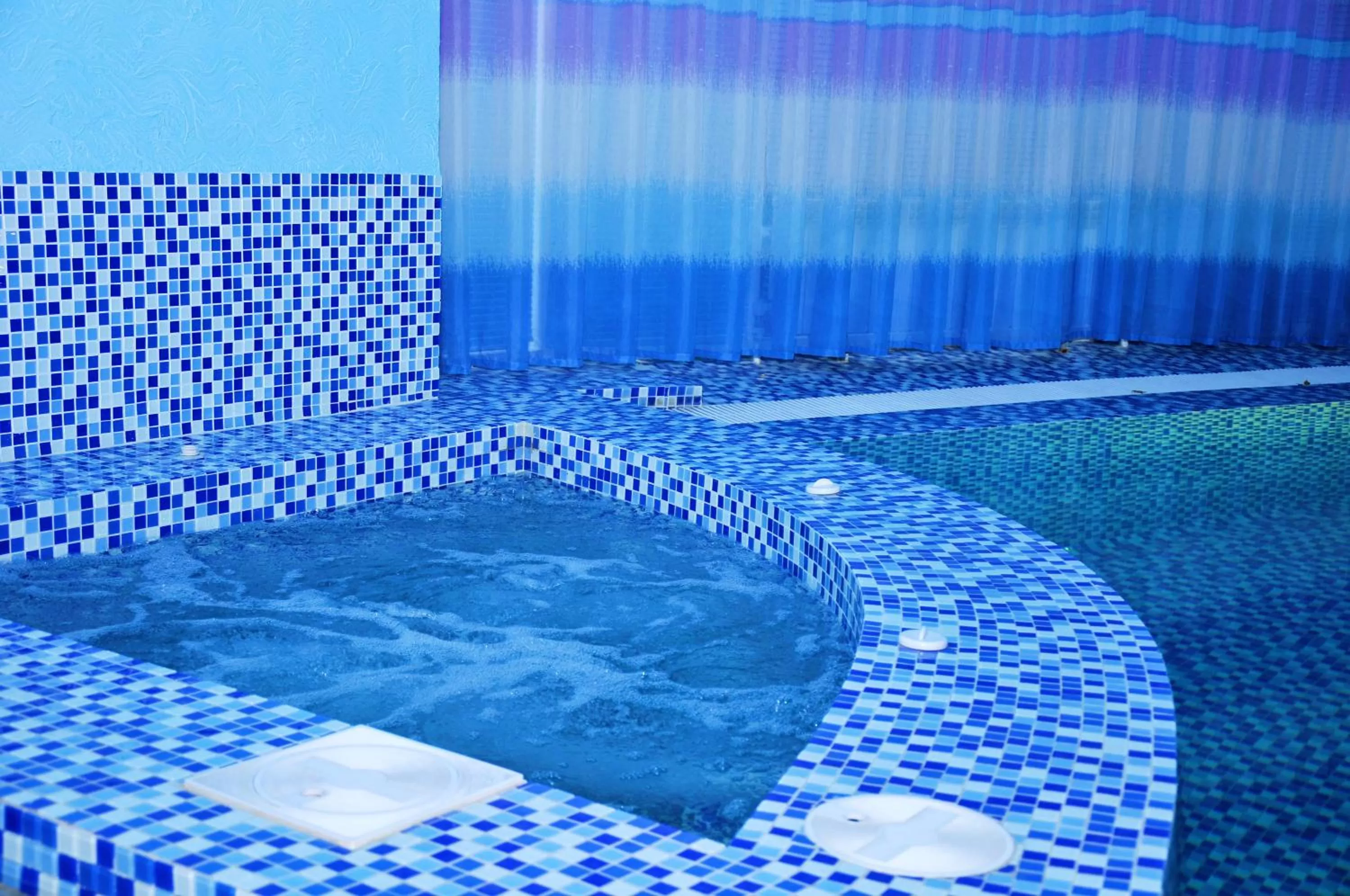 Swimming pool in Totem Hotel