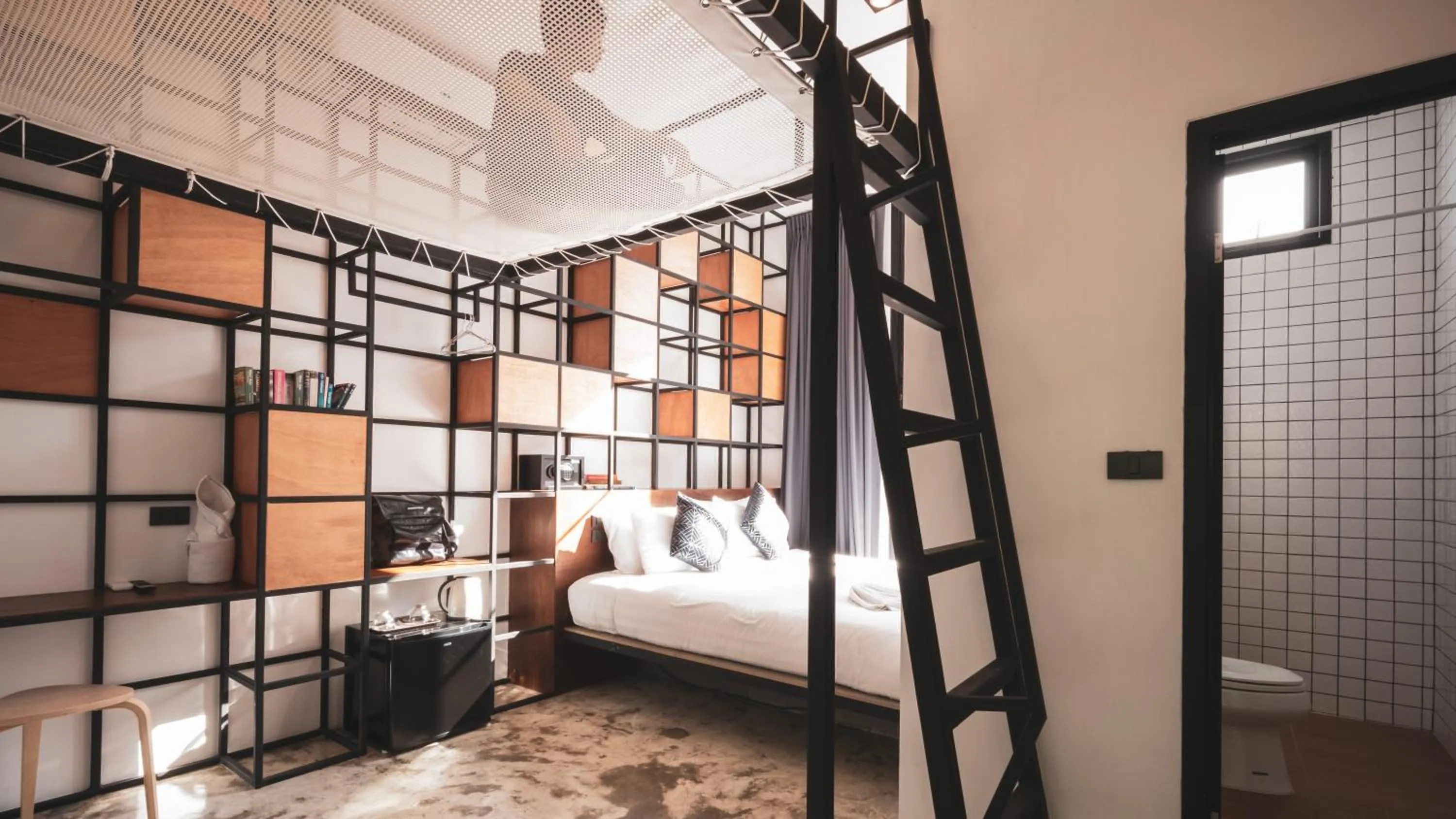 Photo of the whole room, Bed in Book a Bed Poshtel - SHA Plus