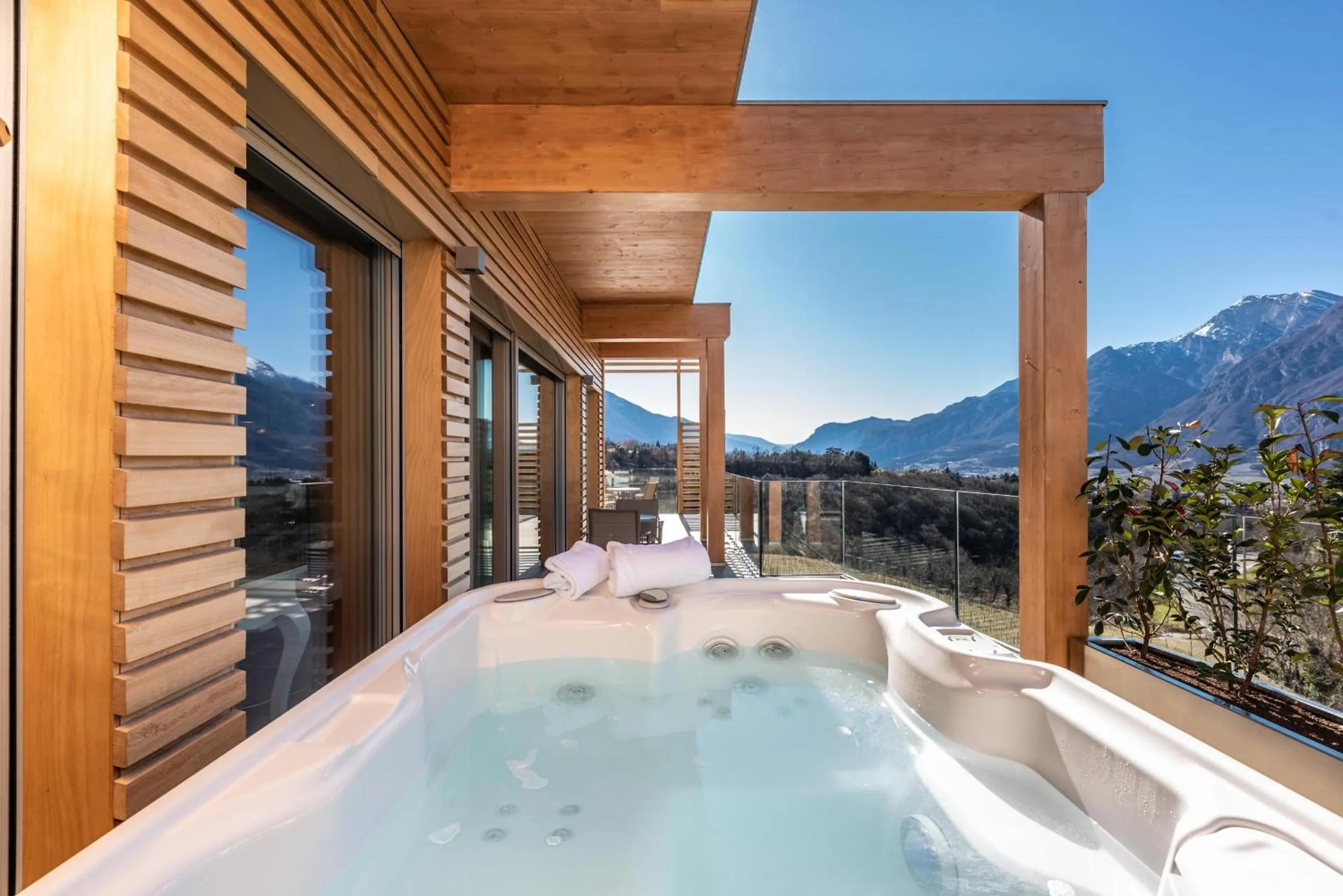 Junior Suite with Private Sauna and Hot Tub in Hotel Villa Madruzzo