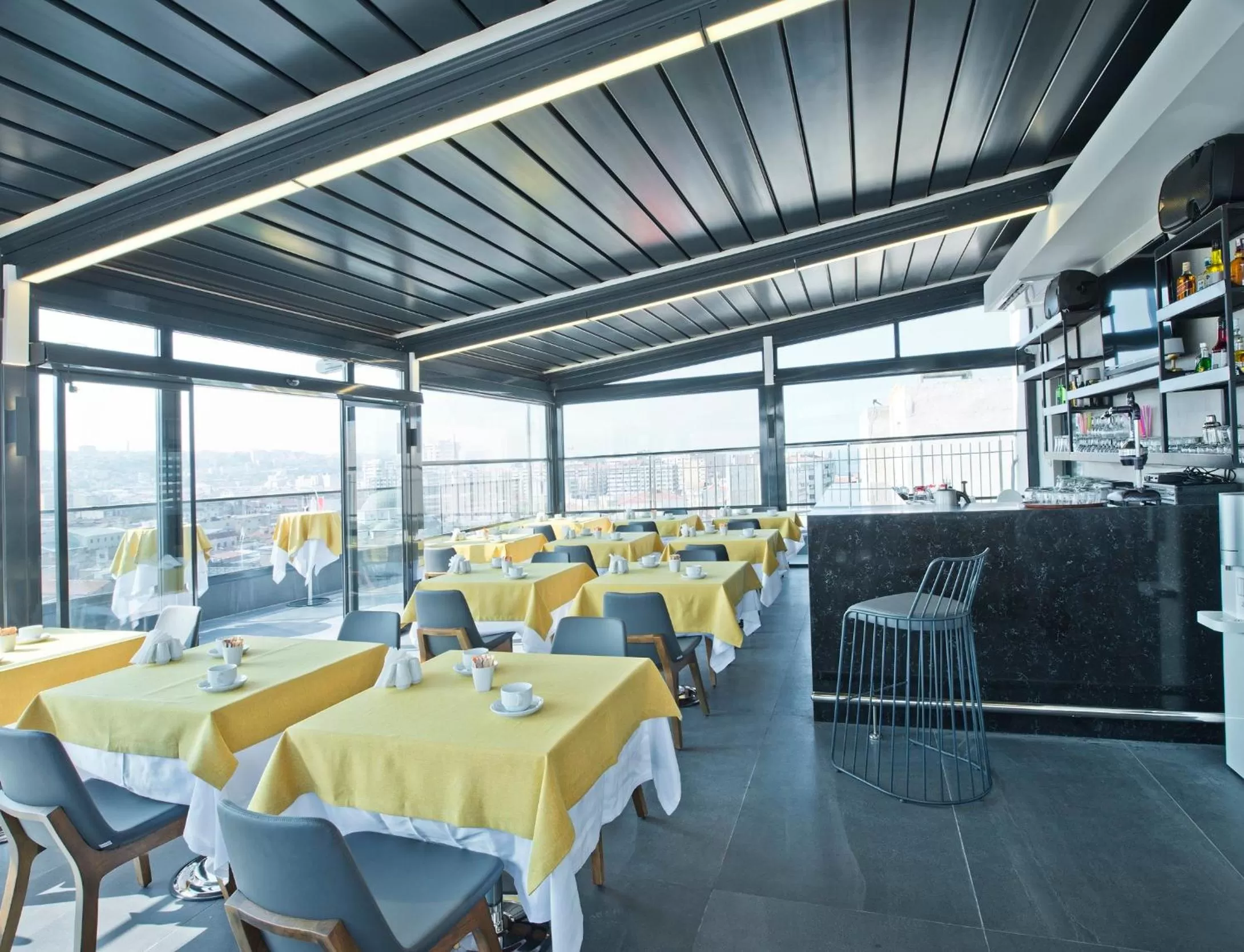 Restaurant/places to eat in Hotel 86 By Katipoğlu