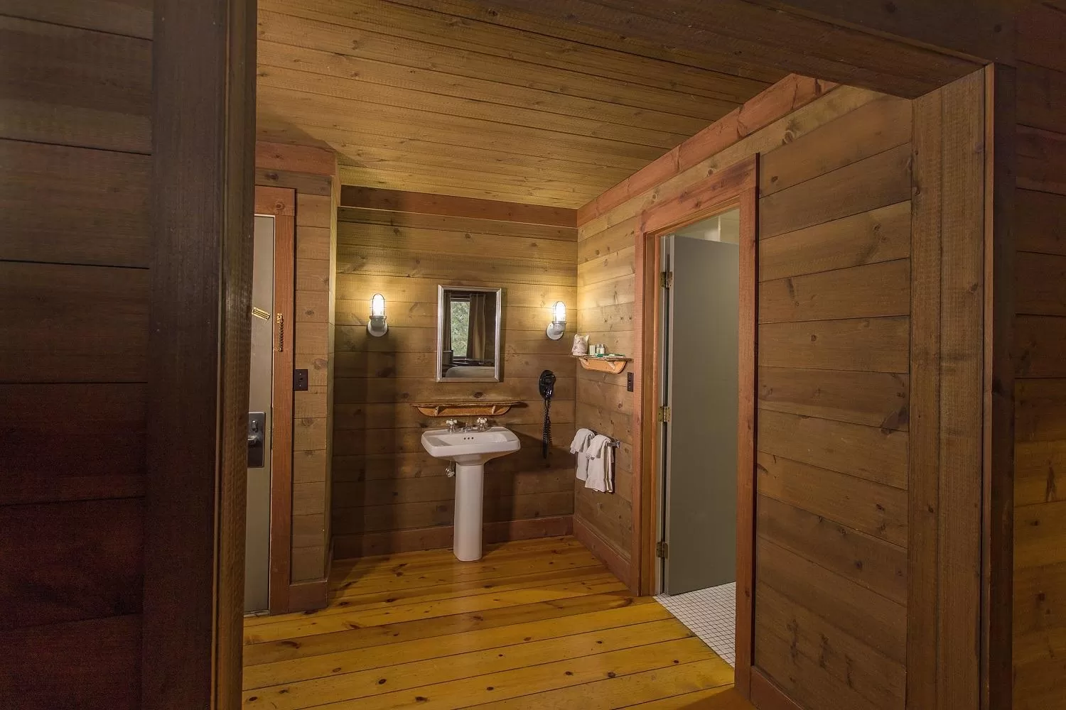 Bathroom in Drummond Island Resort