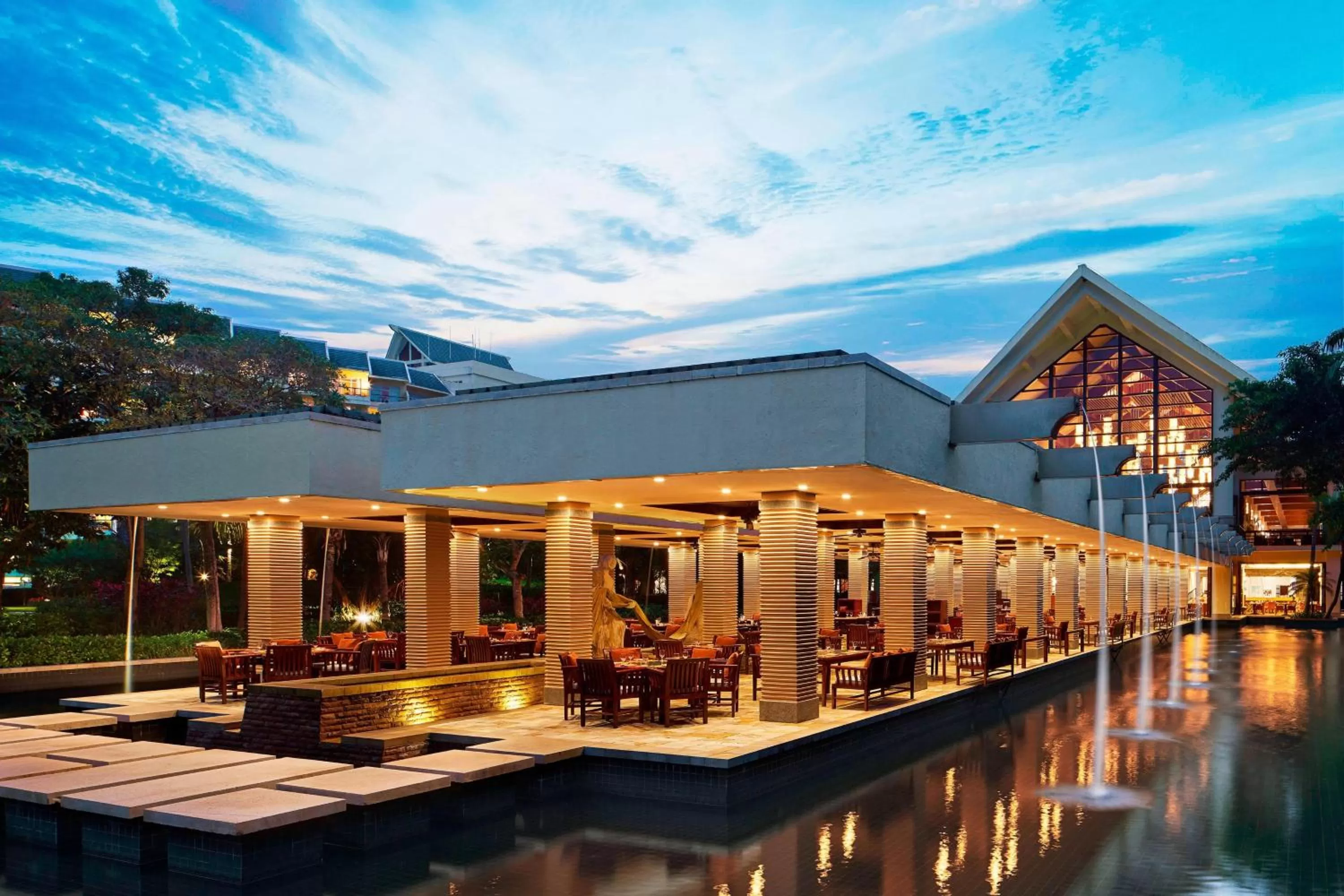 Restaurant/places to eat in Sheraton Sanya Yalong Bay Resort