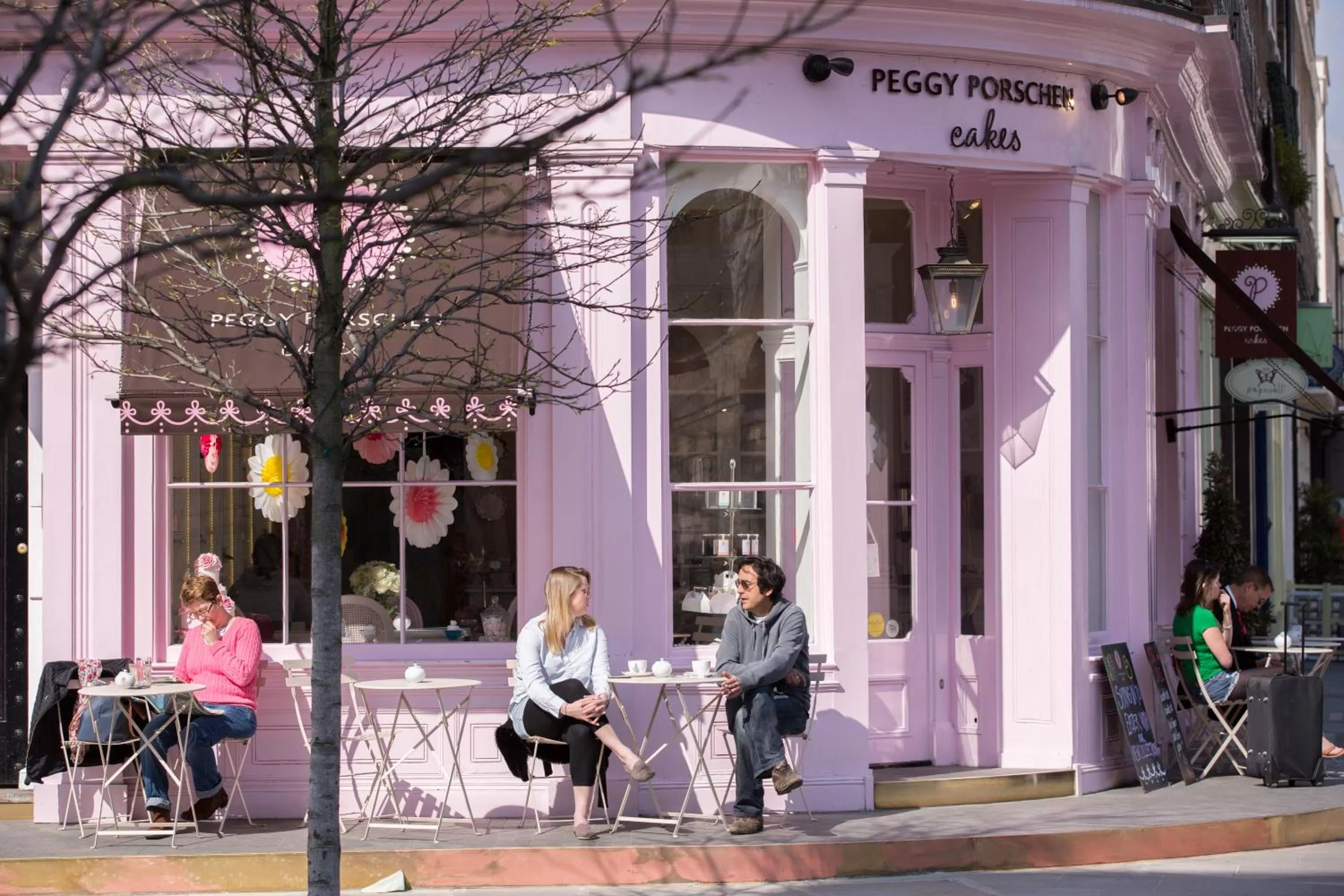 Neighbourhood in Eccleston Square Hotel