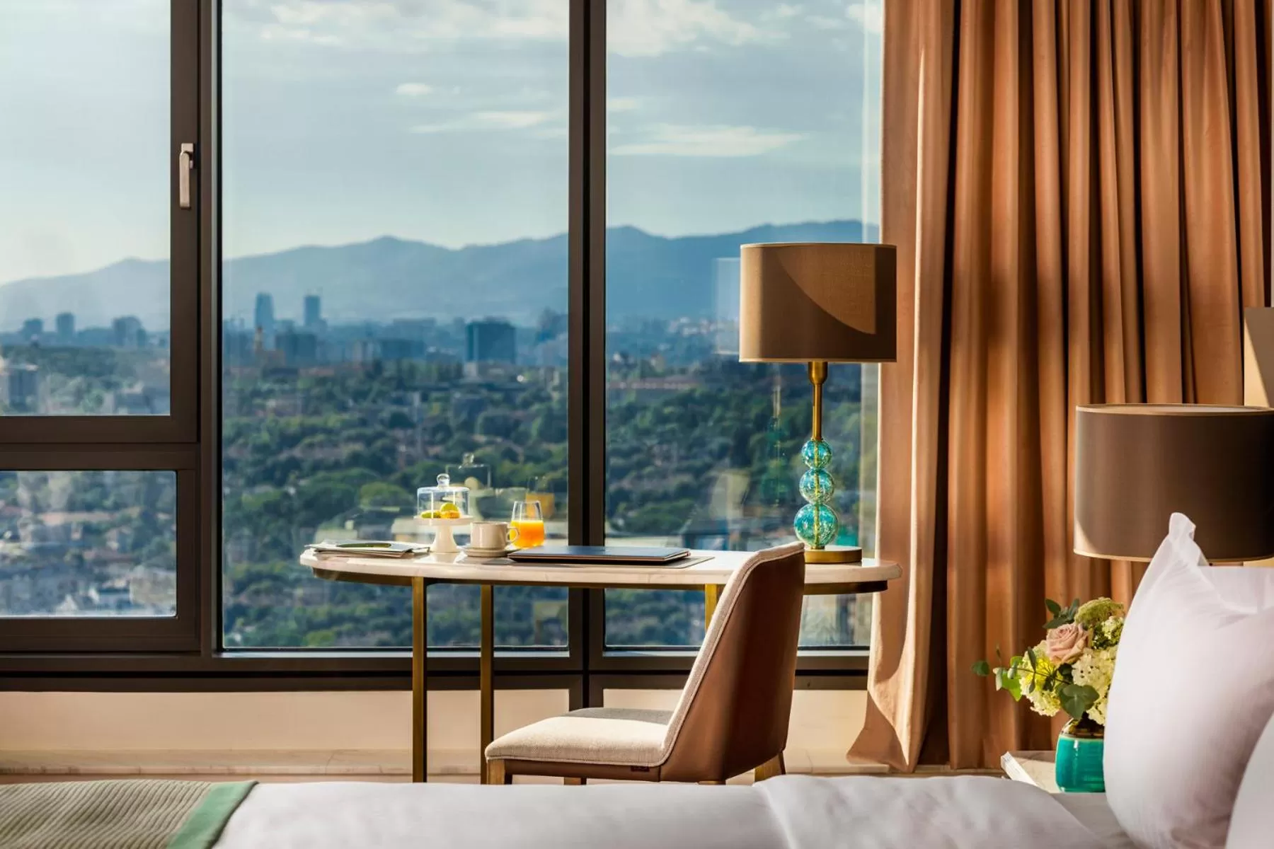 Mountain view in Grand Hotel Millennium Sofia