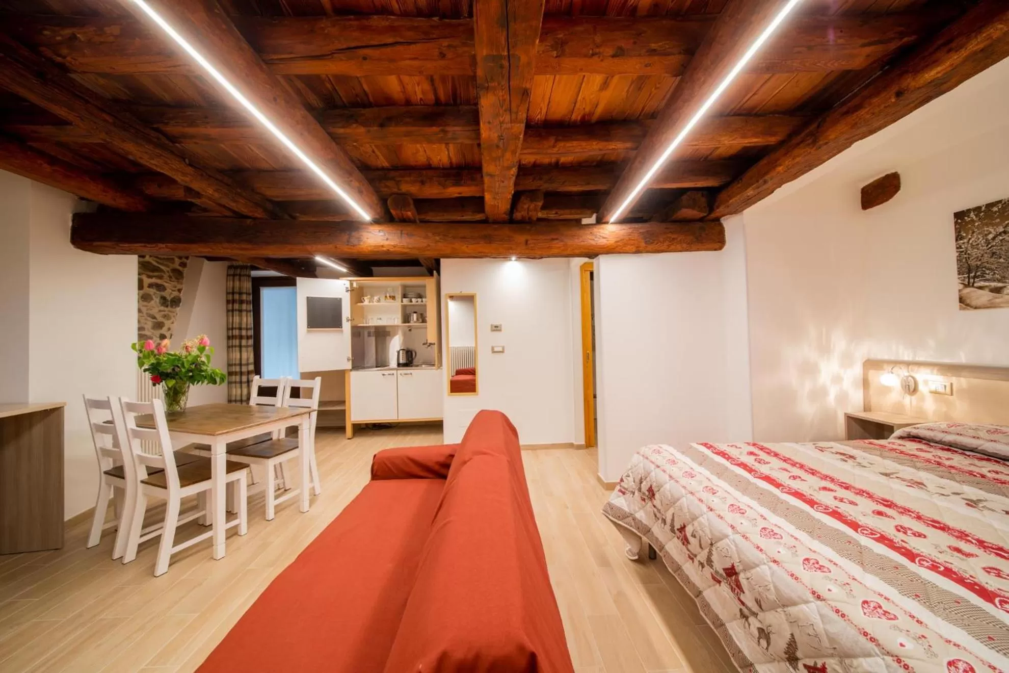 Bed in La Belle Epoque