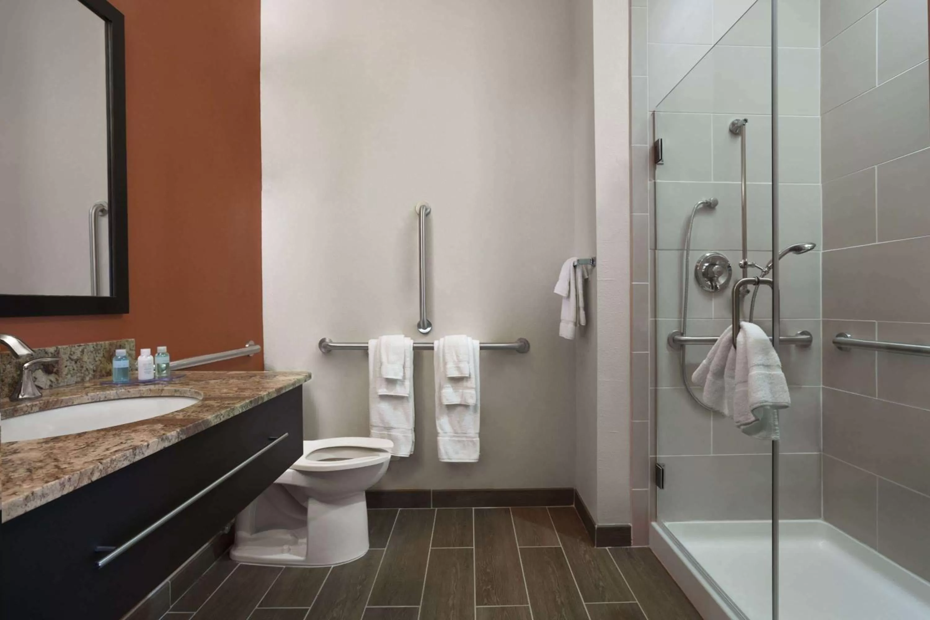 Bathroom in Baymont by Wyndham Hobbs