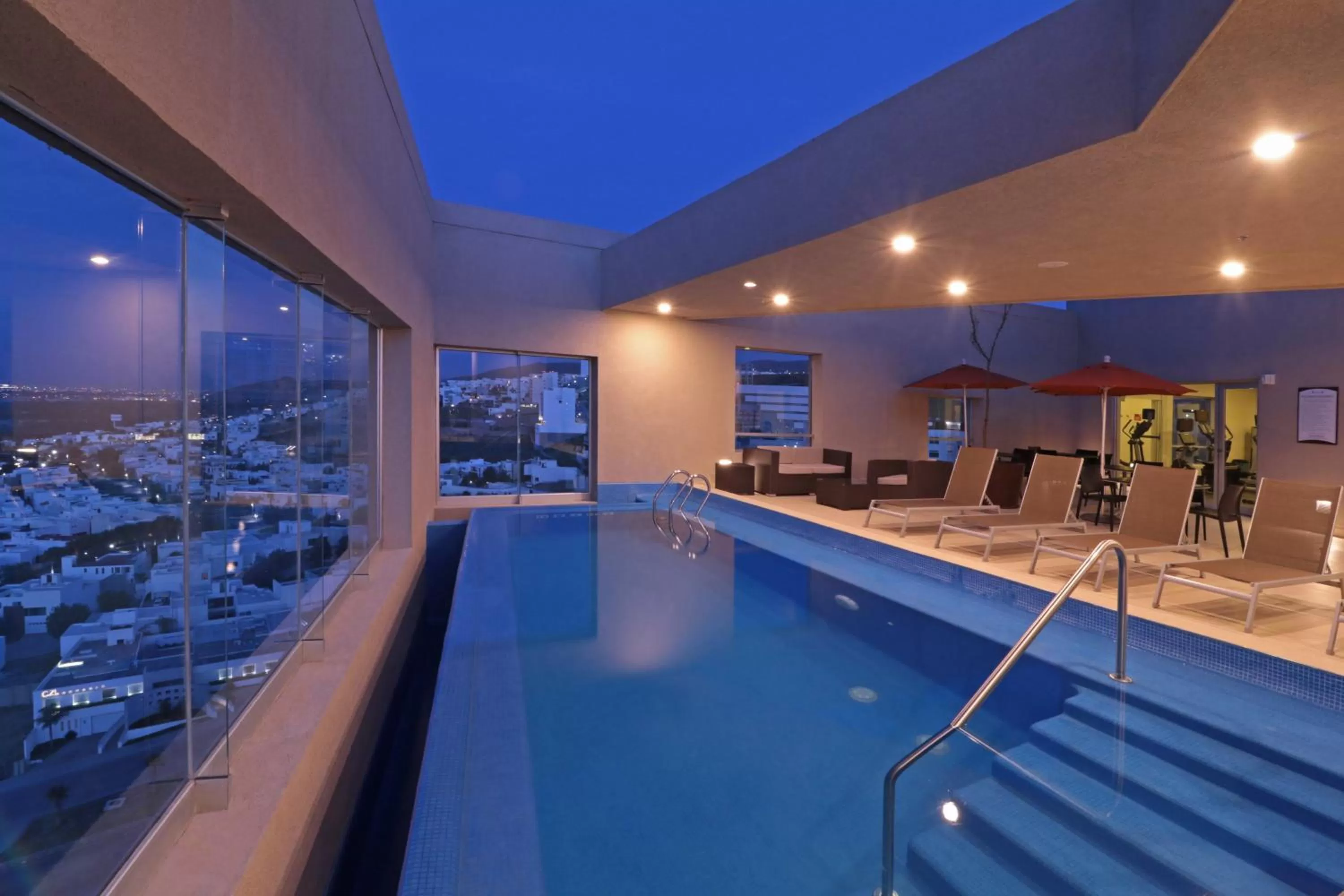 Swimming pool in Staybridge Suites San Luis Potosi by IHG