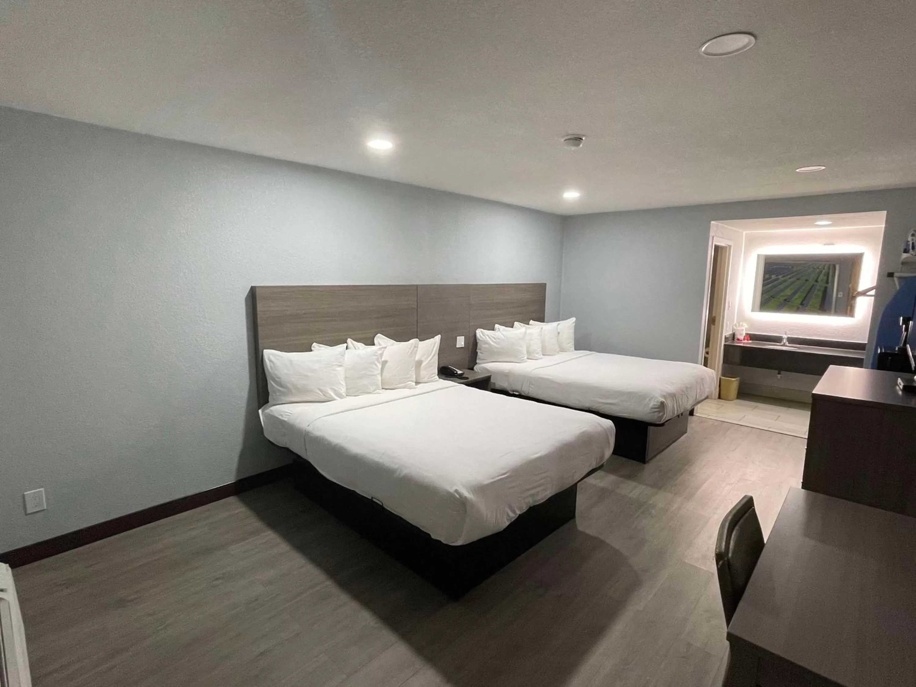 Bedroom, Bed in SureStay Hotel by Best Western Childress