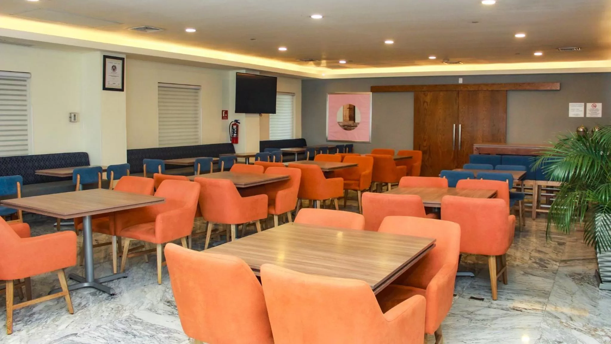 Restaurant/places to eat in Holiday Inn Express Culiacan by IHG