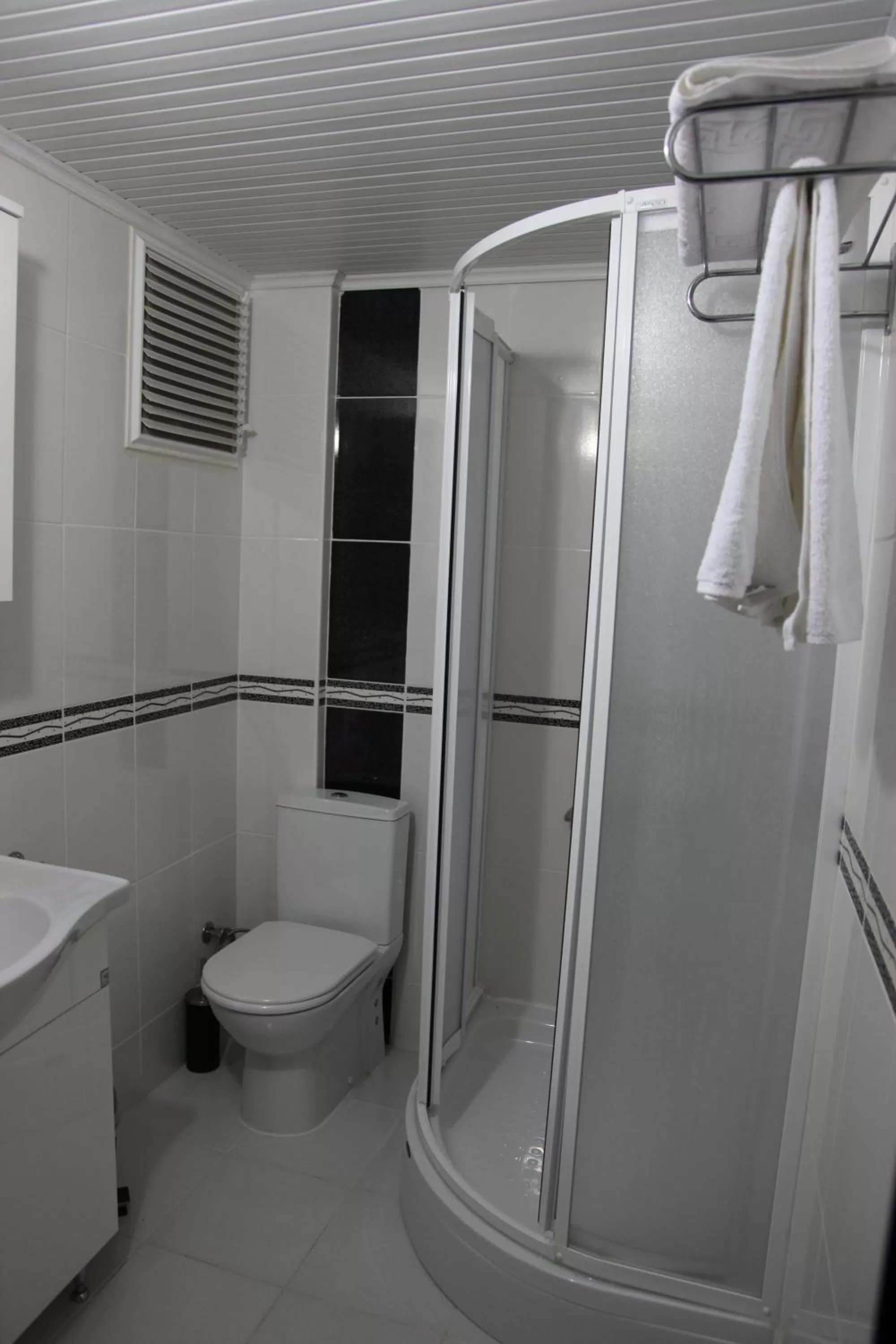 Toilet in Hotel Ave Maria