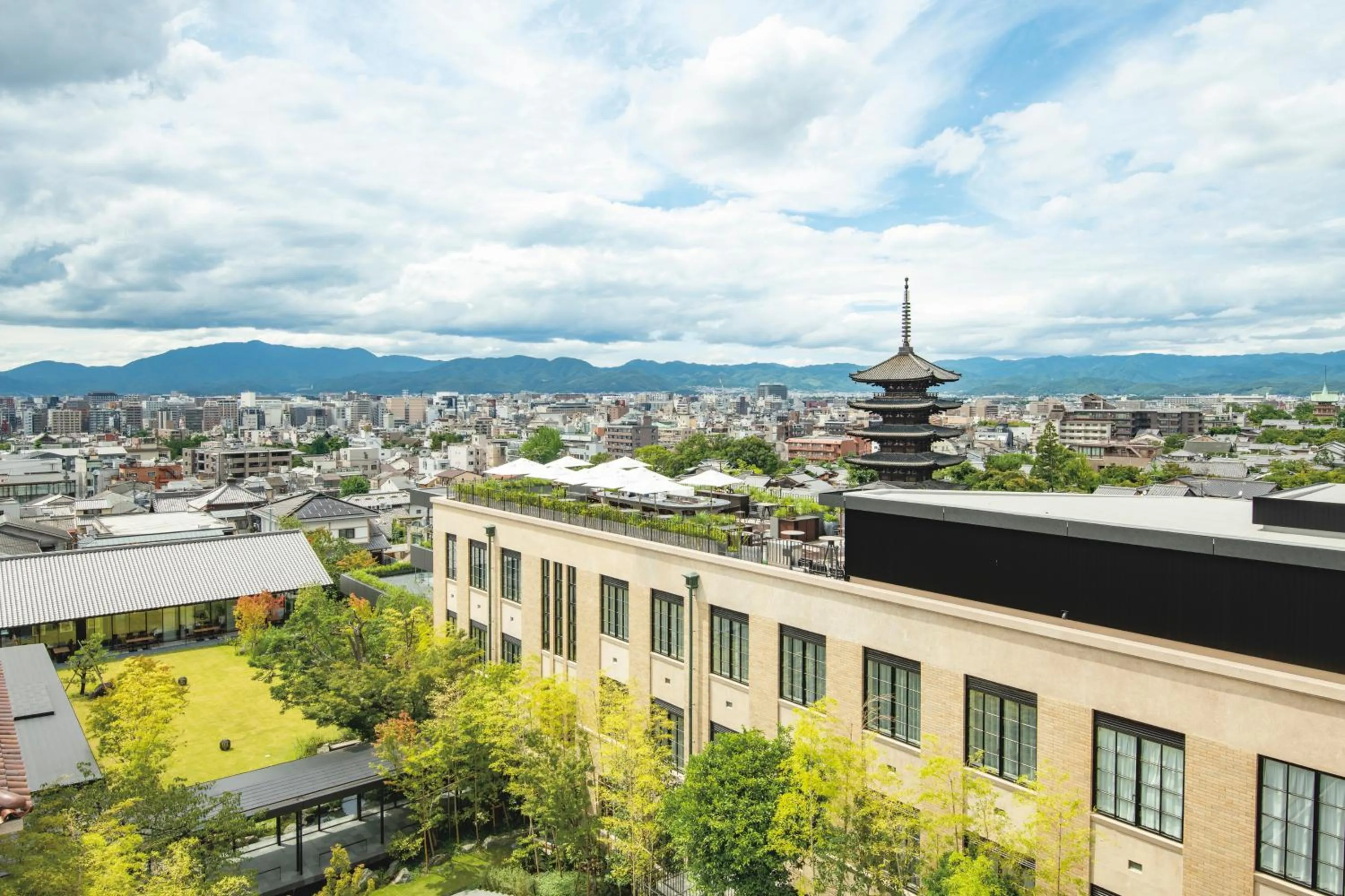 Property building in The Hotel Seiryu Kyoto Kiyomizu - a member of the Leading Hotels of the World-