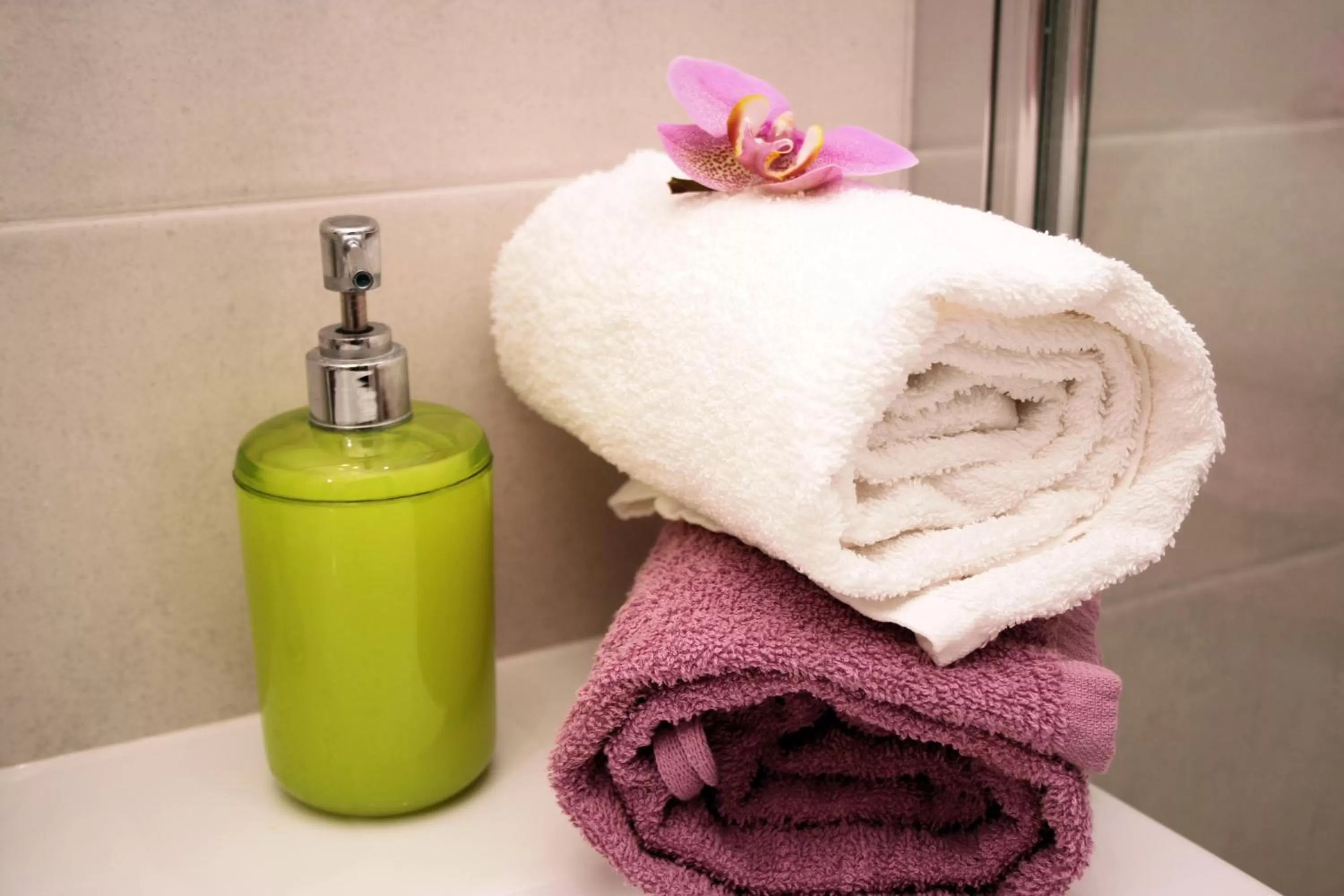 Bathroom in Bye Bye Roma Pantheon Suite