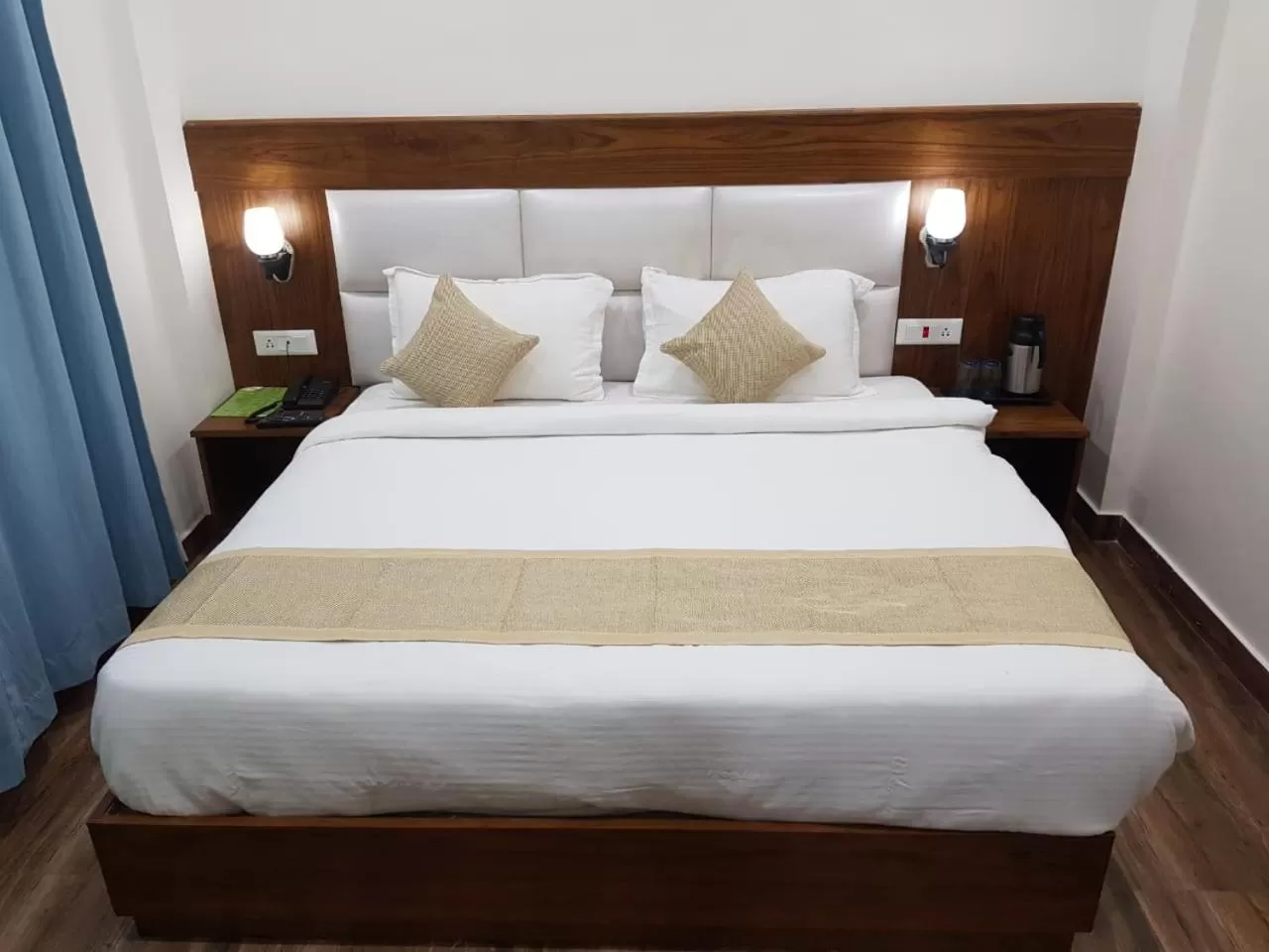 Bedroom, Bed in Hotel The Paal