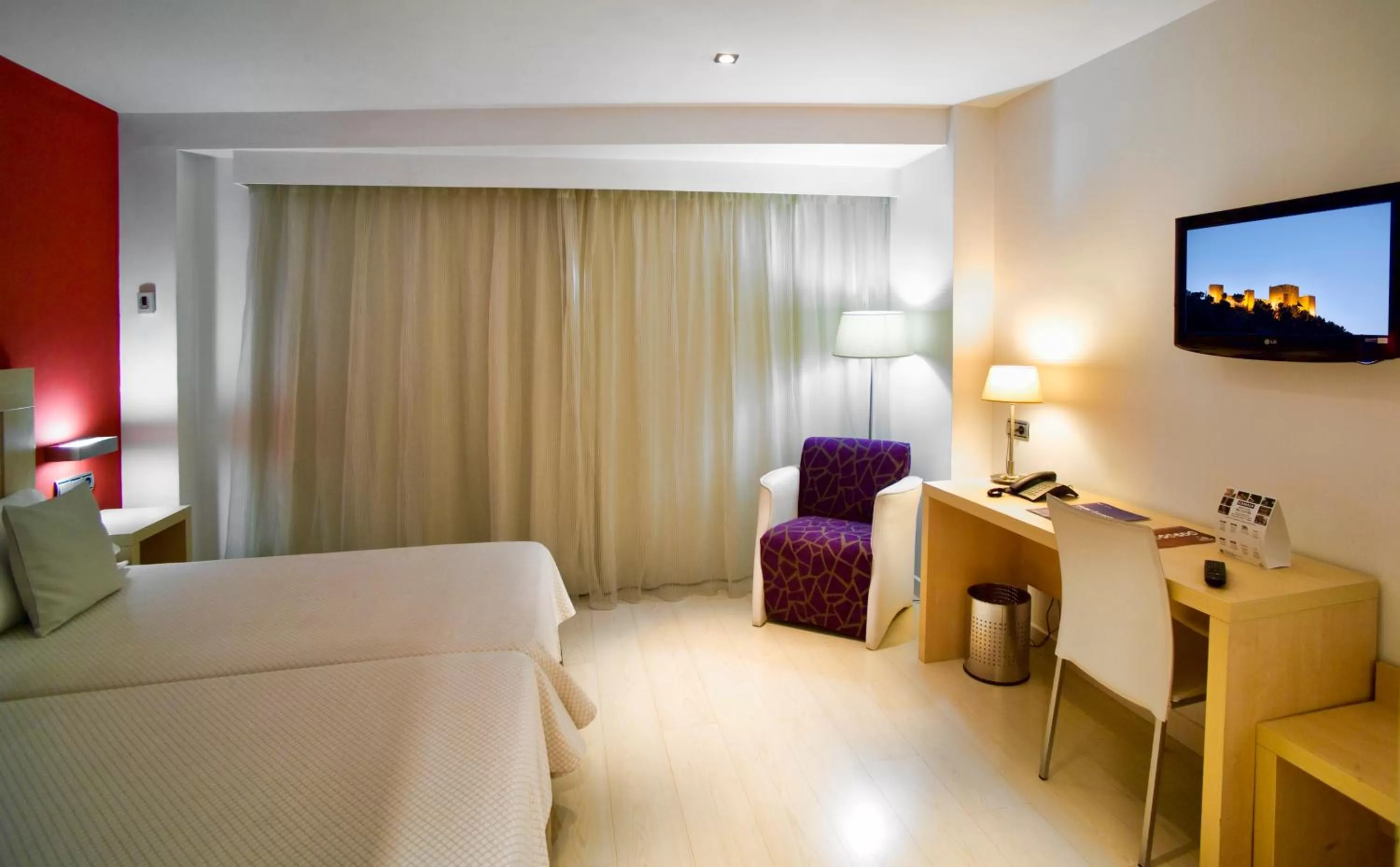 Photo of the whole room, Bed in Hotel Europa