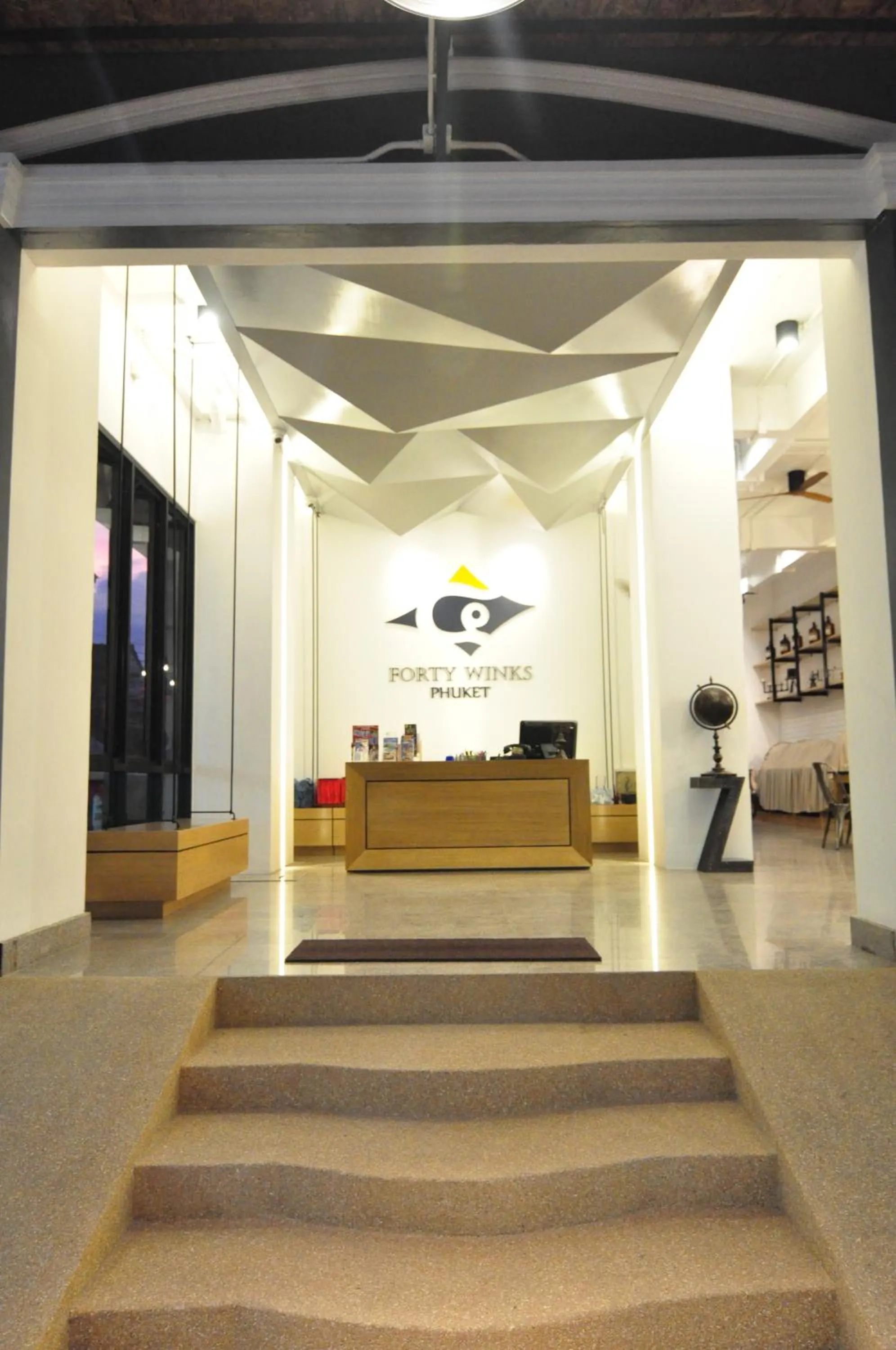 Facade/entrance in Forty Winks Phuket Hotel