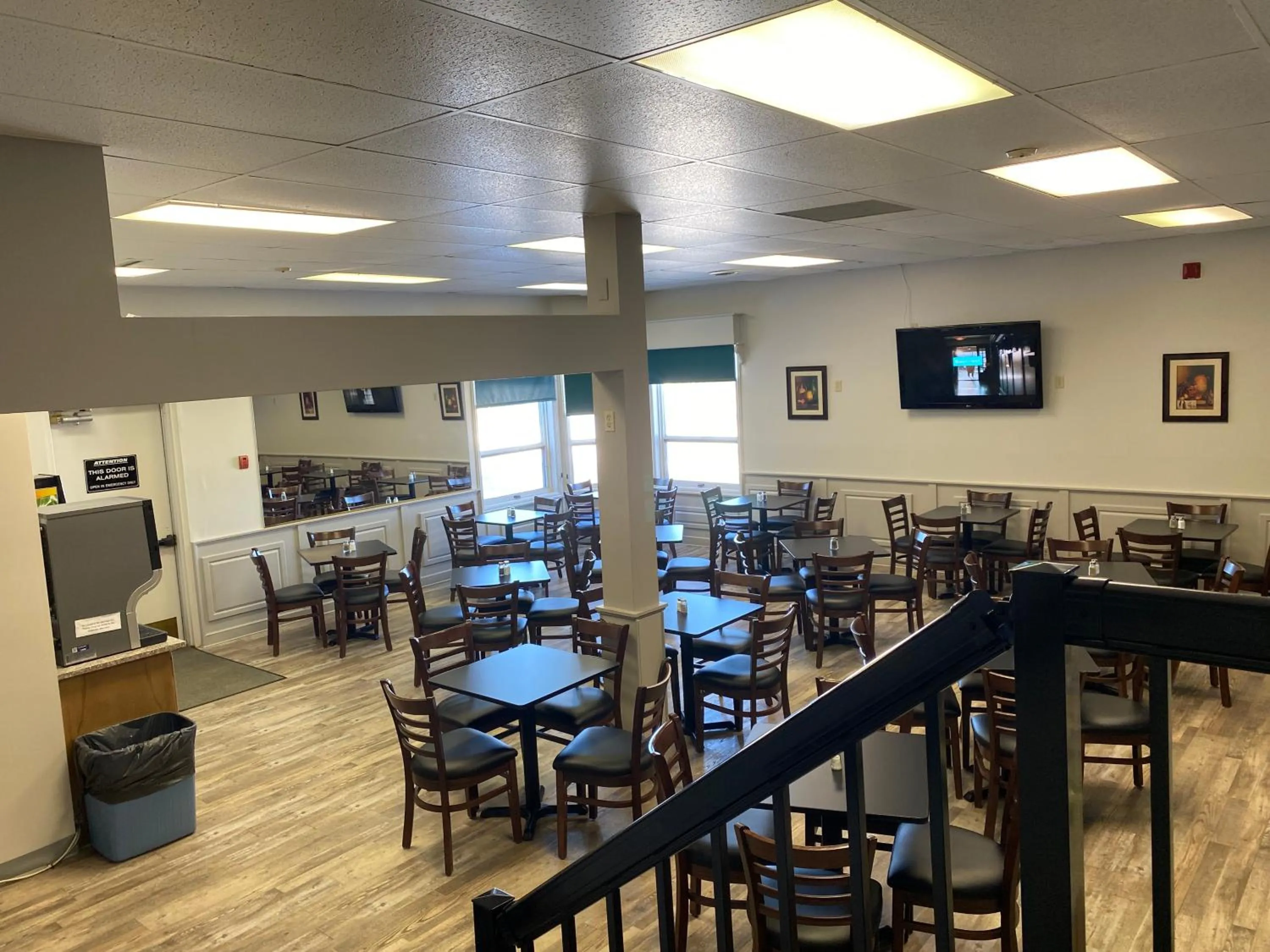 Restaurant/places to eat in Days Inn by Wyndham Brockville